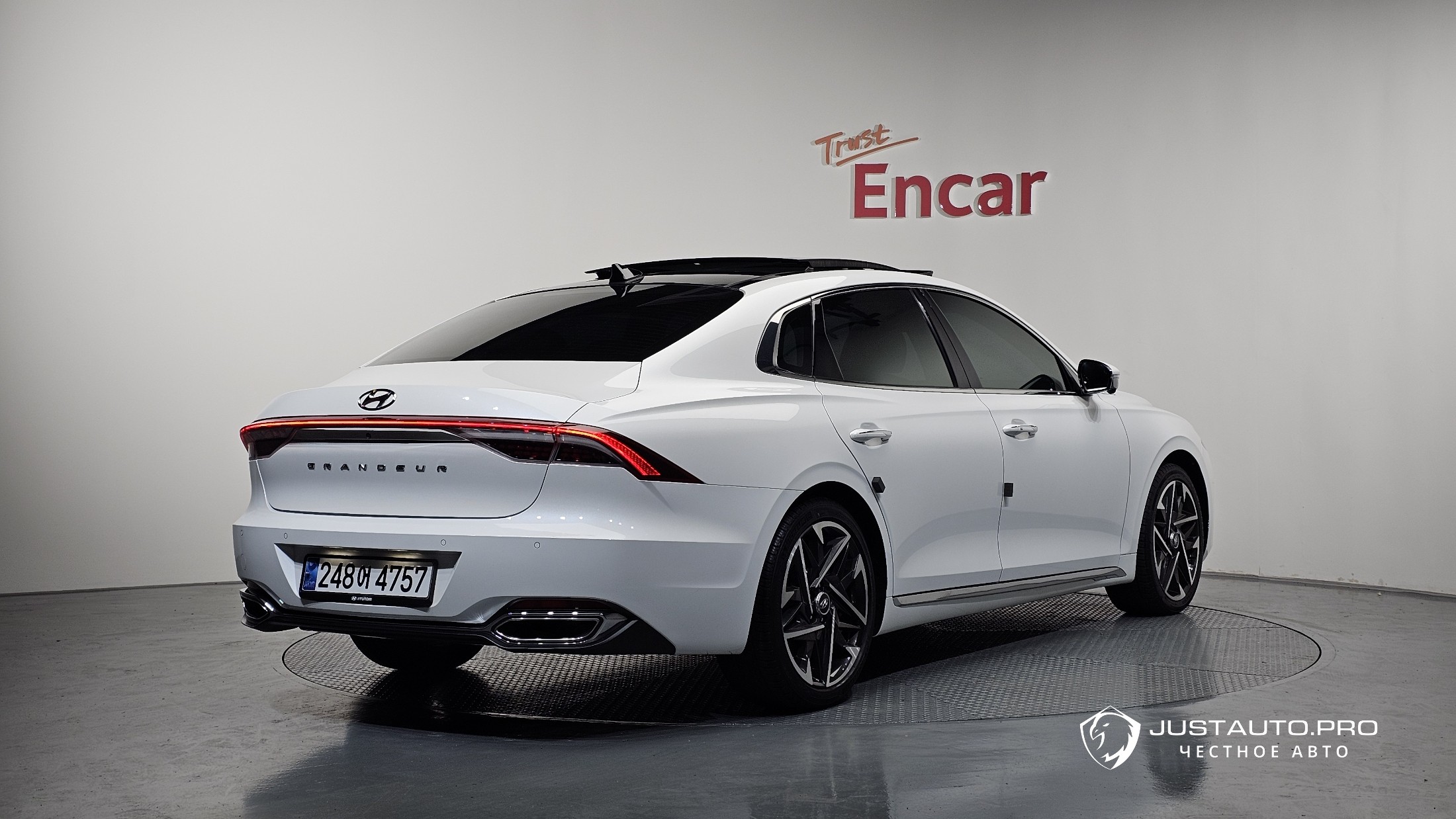 Автомобиль Hyundai Grandeur