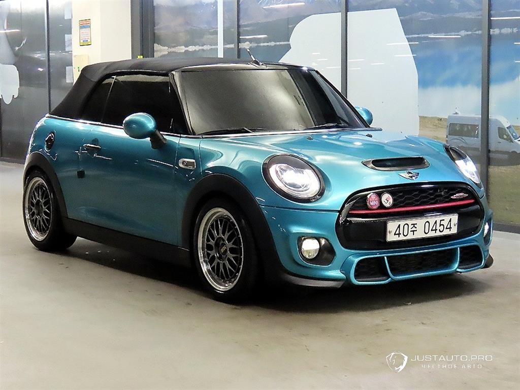 Автомобиль Mini Cooper Convertible