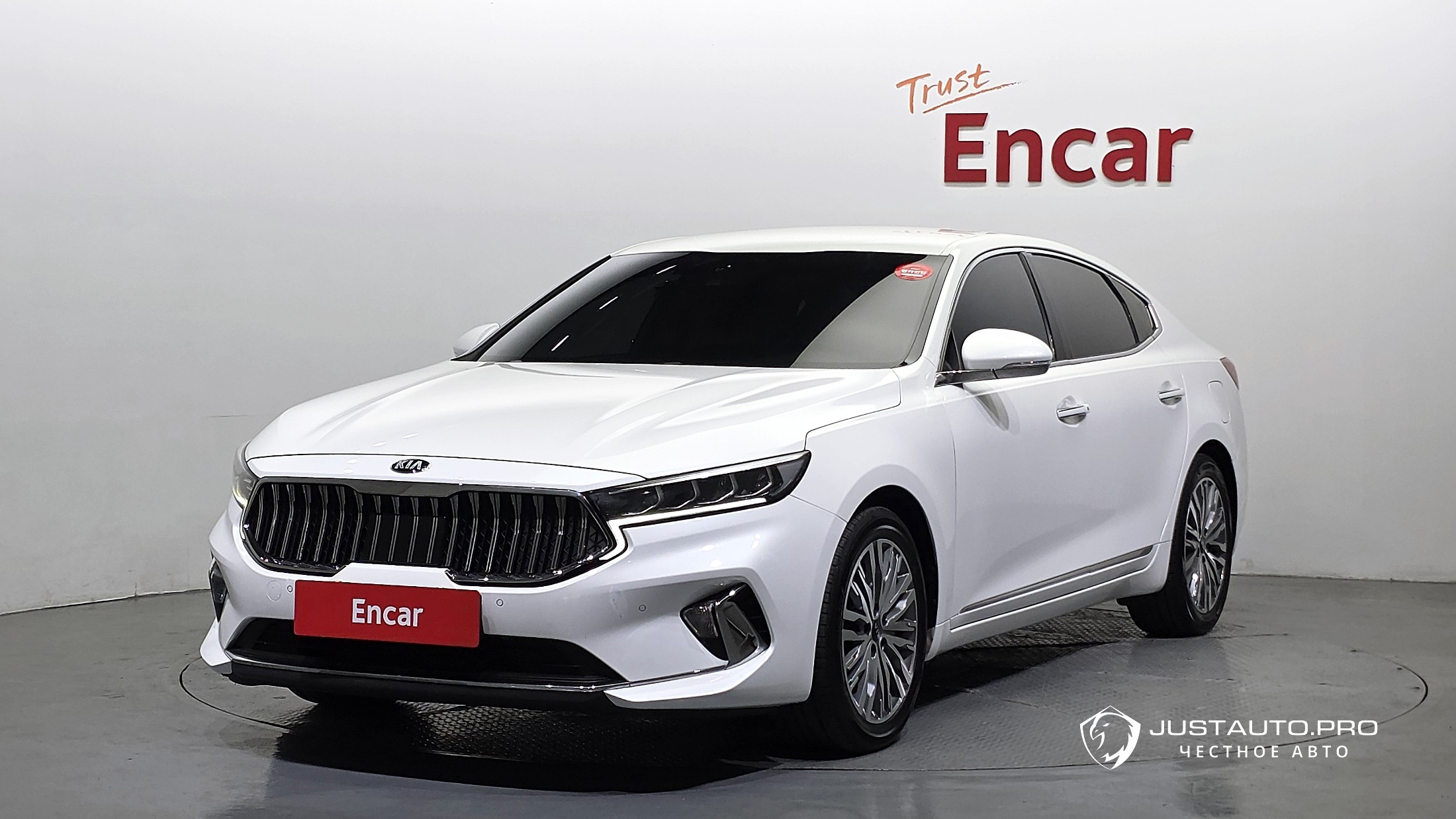 Автомобиль Kia K7