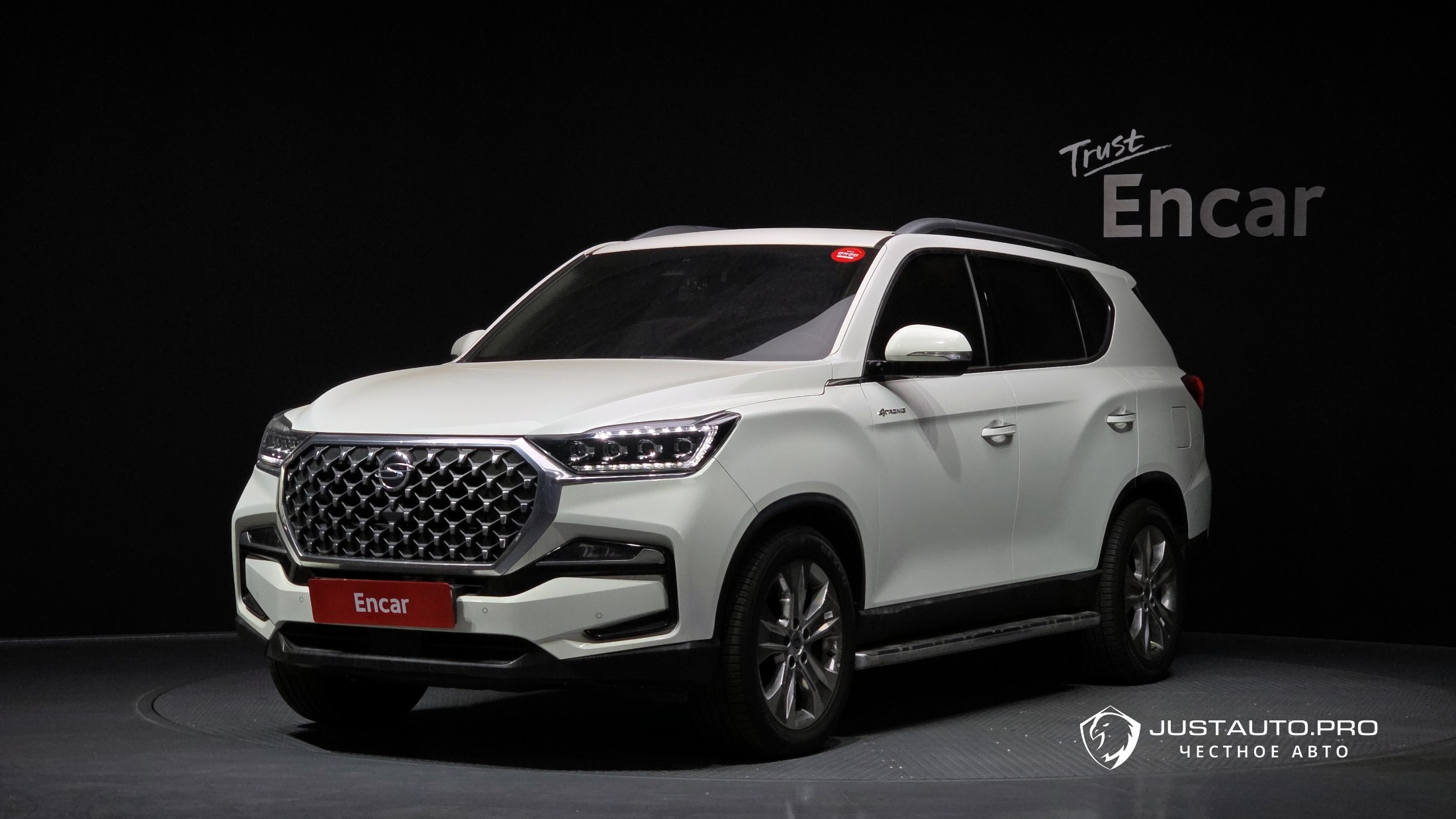 Автомобиль KG_Mobility_Ssangyong Rexton