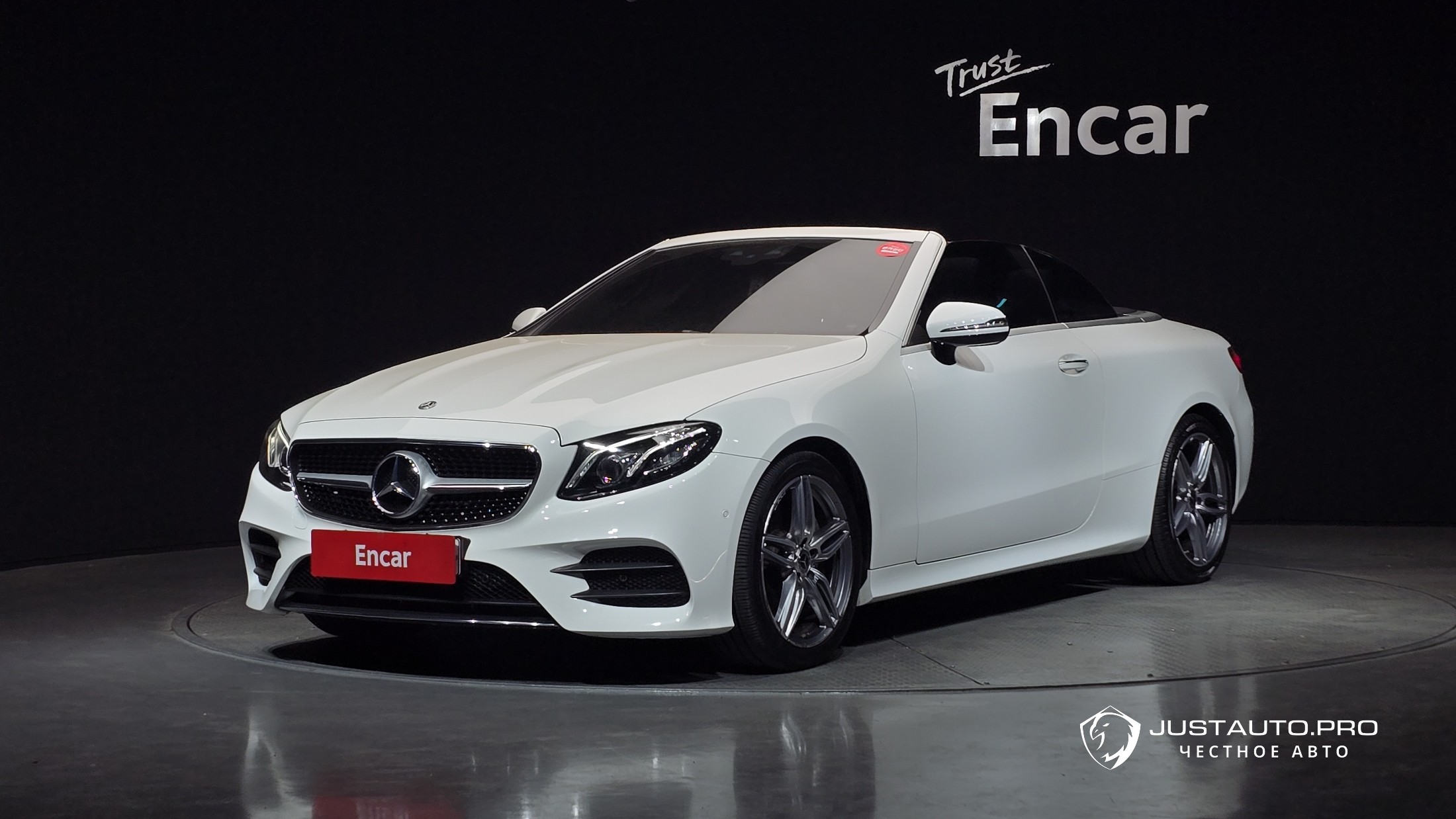 Автомобиль Mercedes-Benz E-Class
