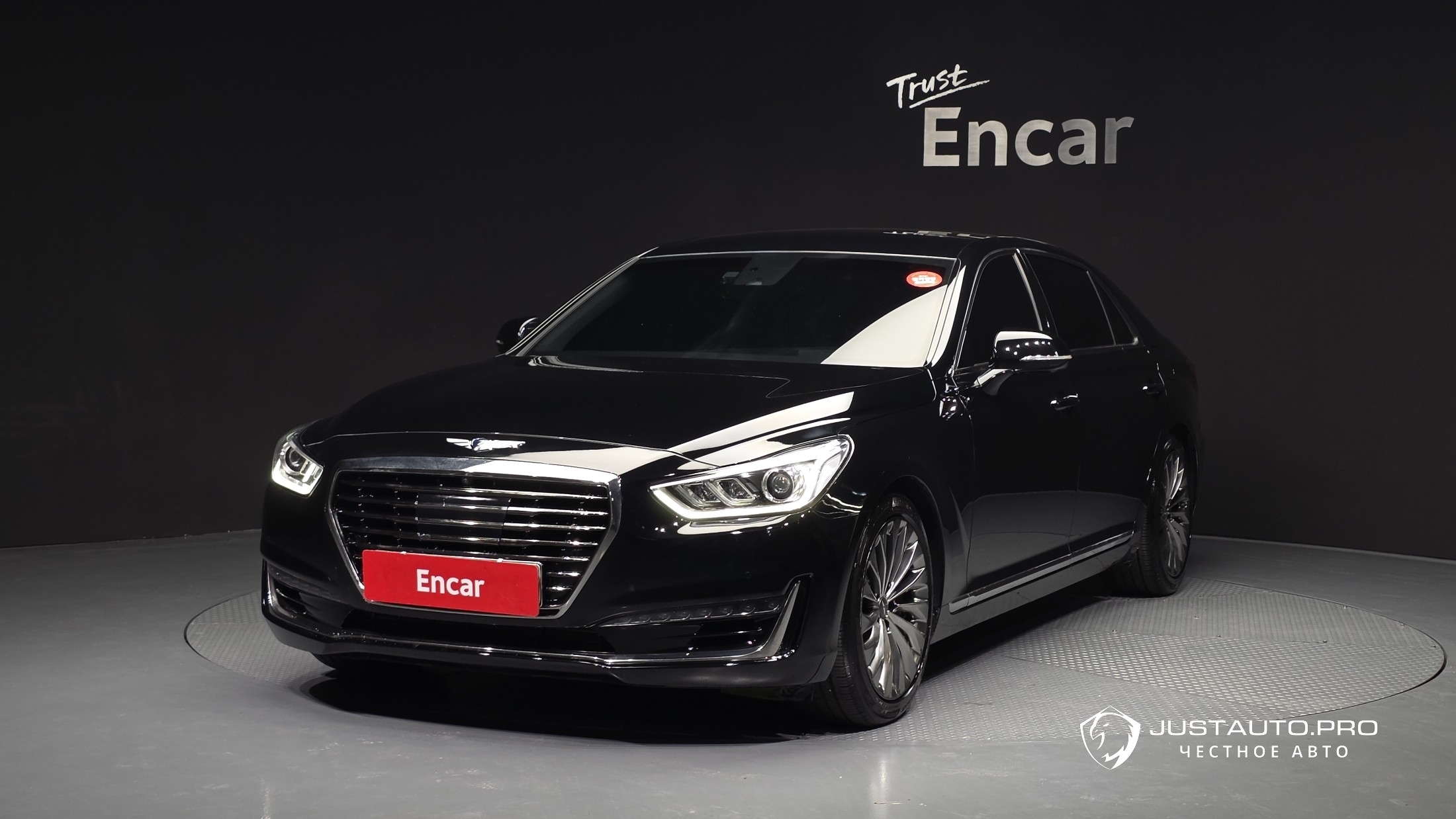 Автомобиль Genesis EQ900