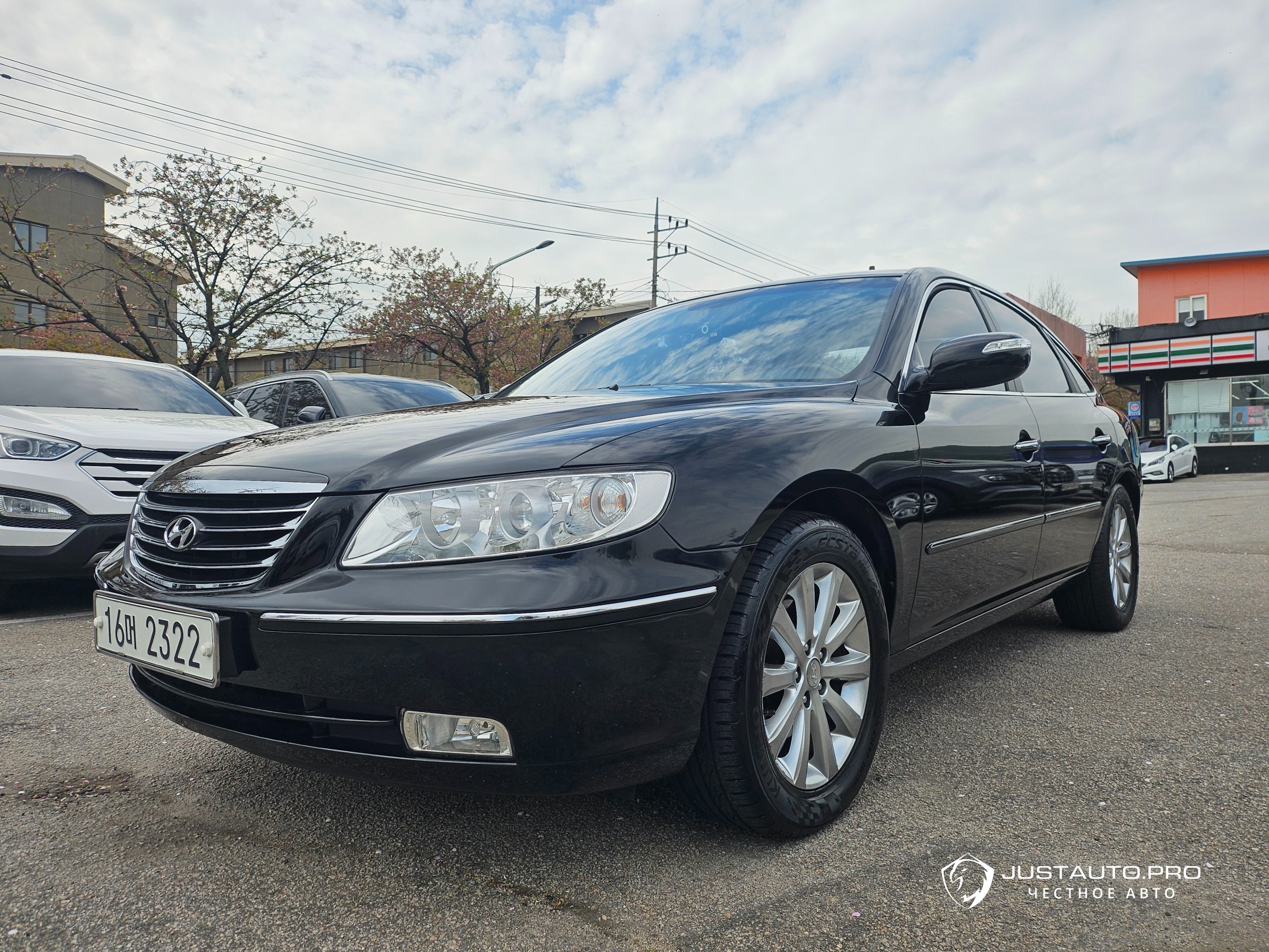 Автомобиль Hyundai Grandeur