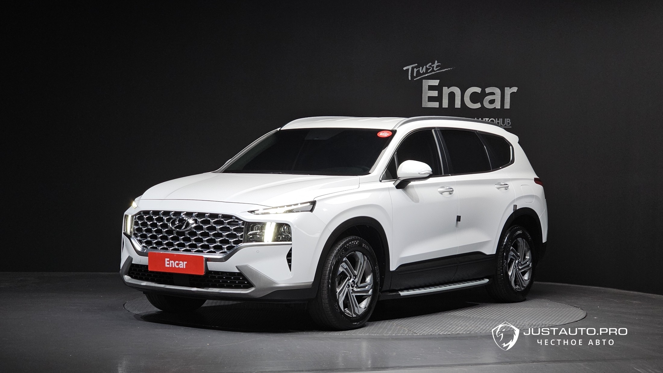Автомобиль Hyundai Santafe