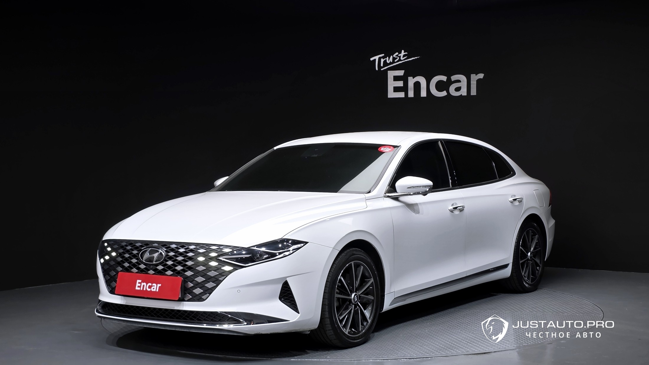 Автомобиль Hyundai Grandeur
