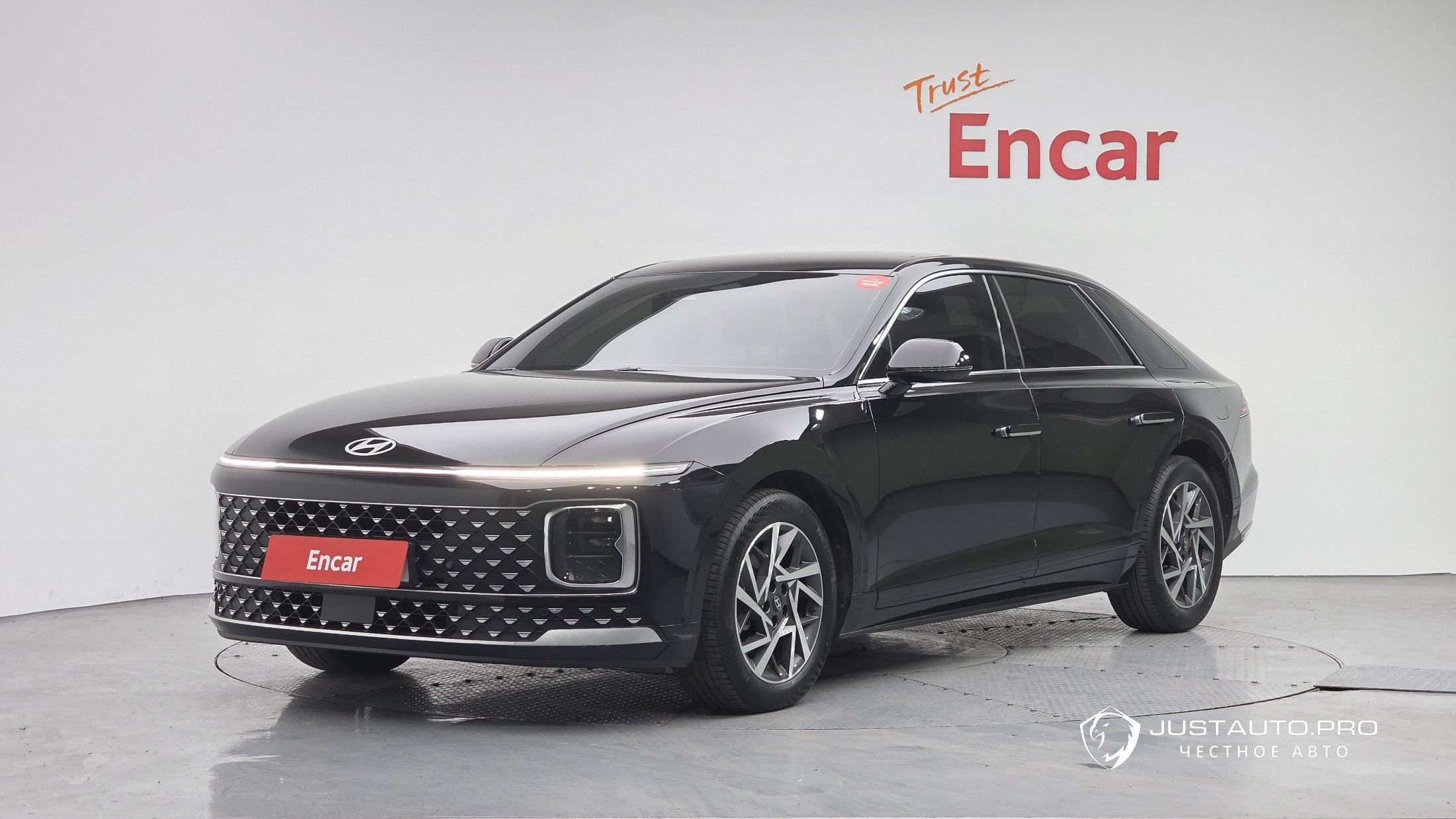 Автомобиль Hyundai Grandeur
