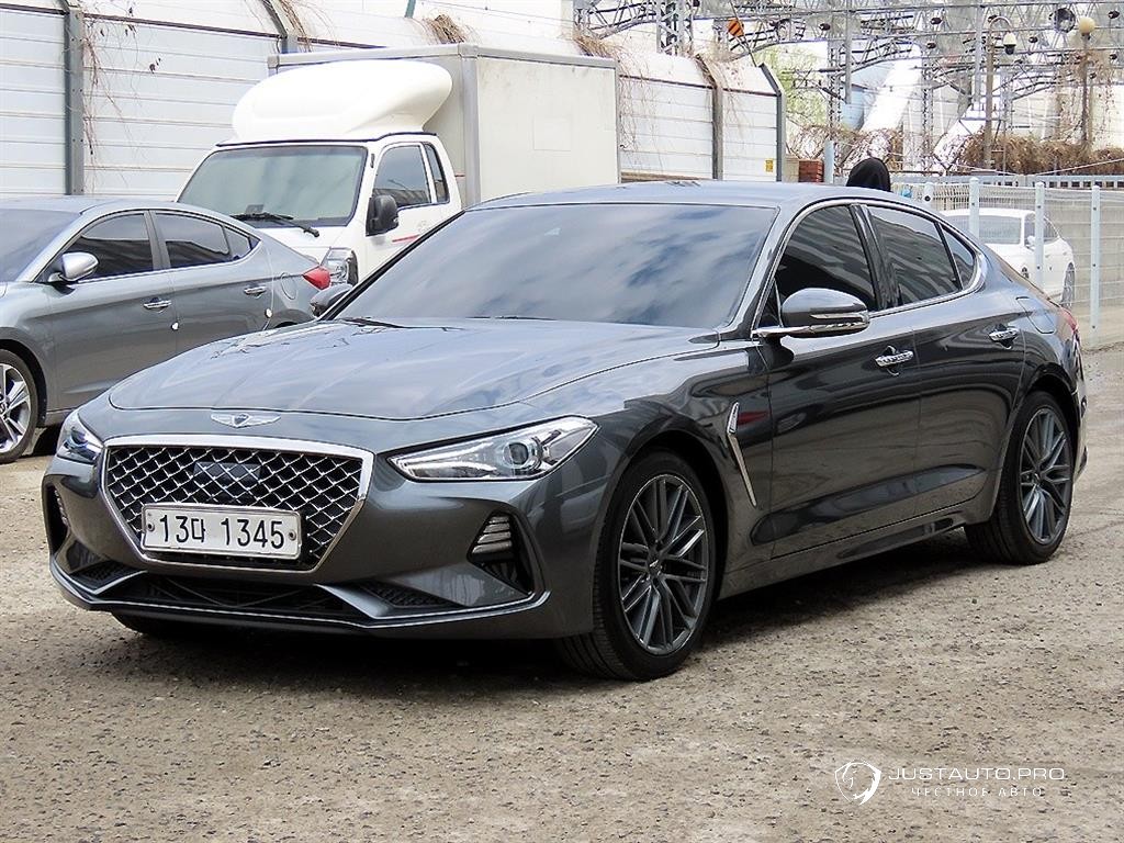 Автомобиль Genesis G70