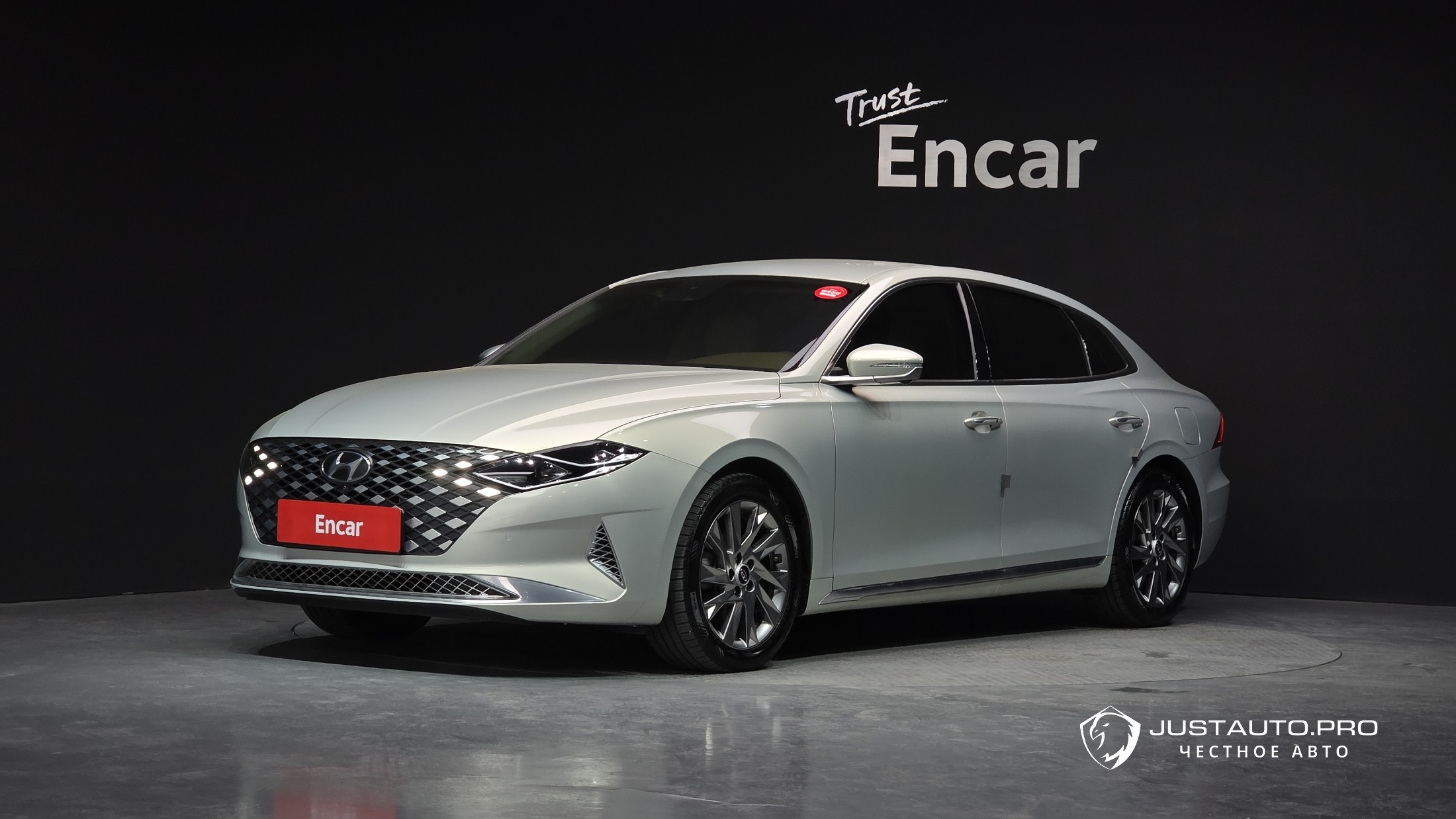 Автомобиль Hyundai Grandeur
