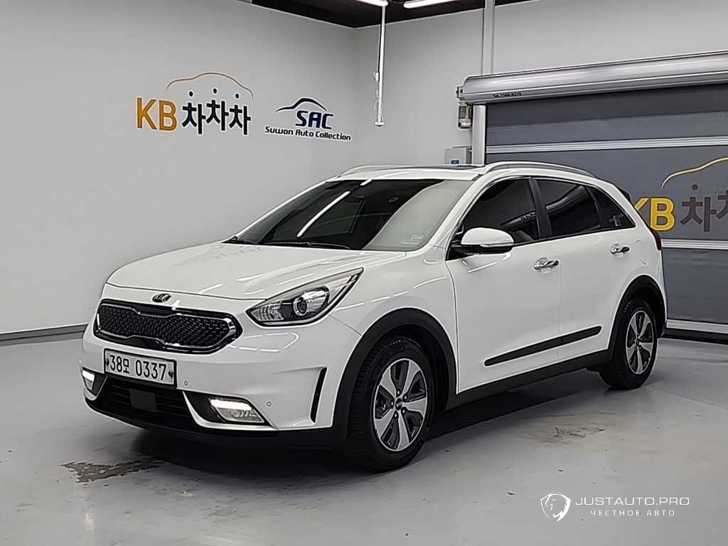 Автомобиль Kia Niro