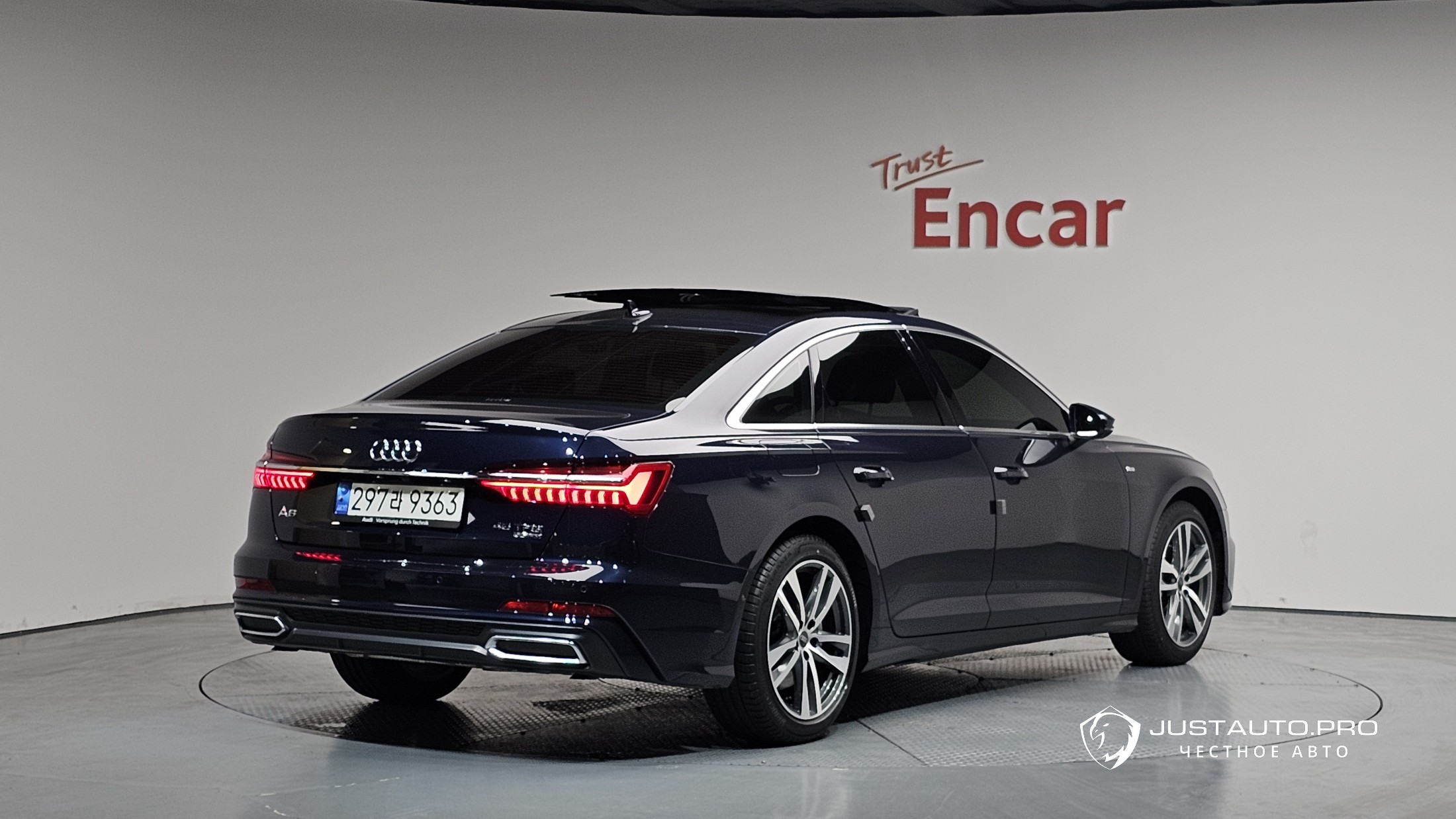 Автомобиль Audi A6