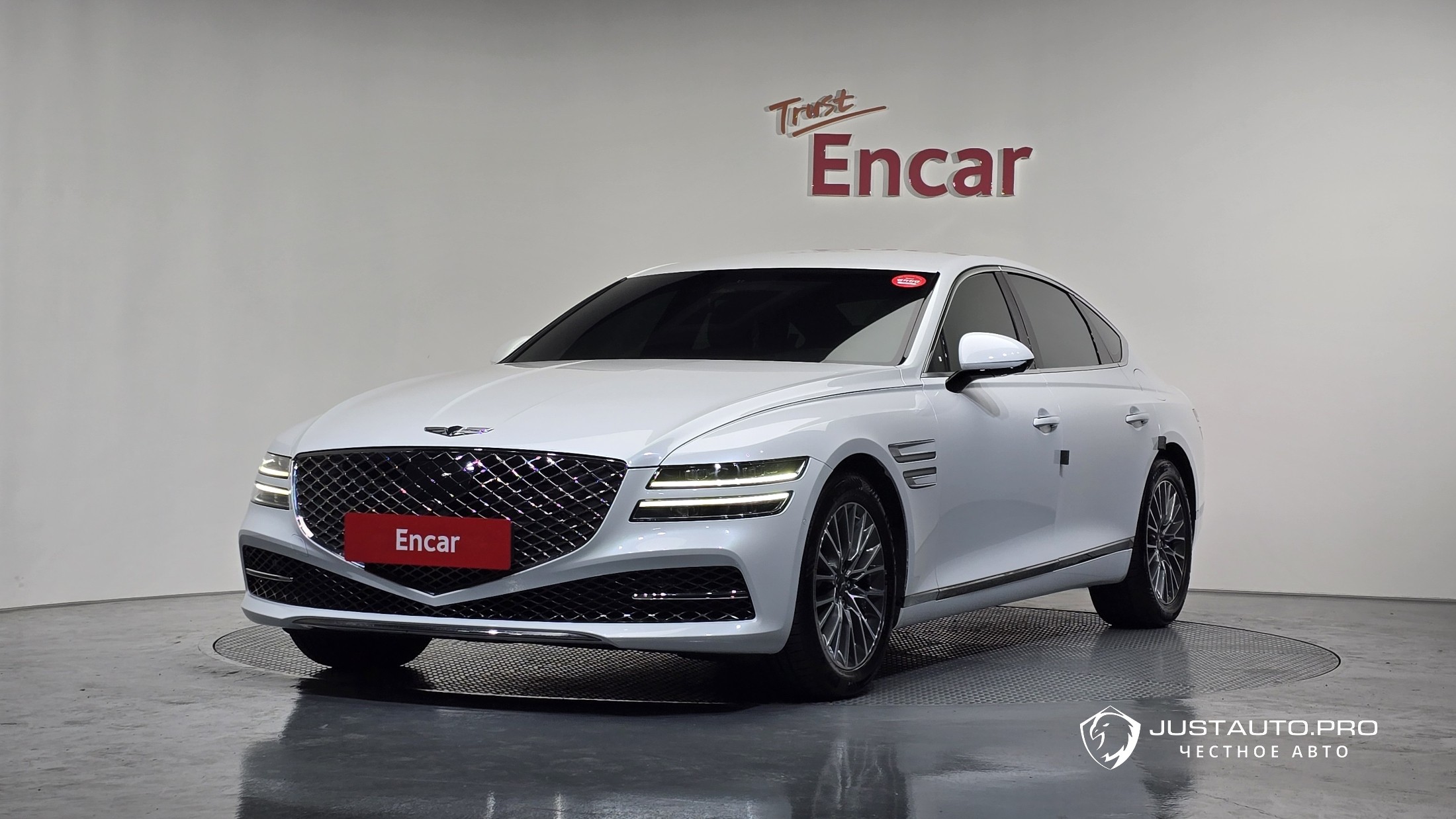 Автомобиль Genesis G80