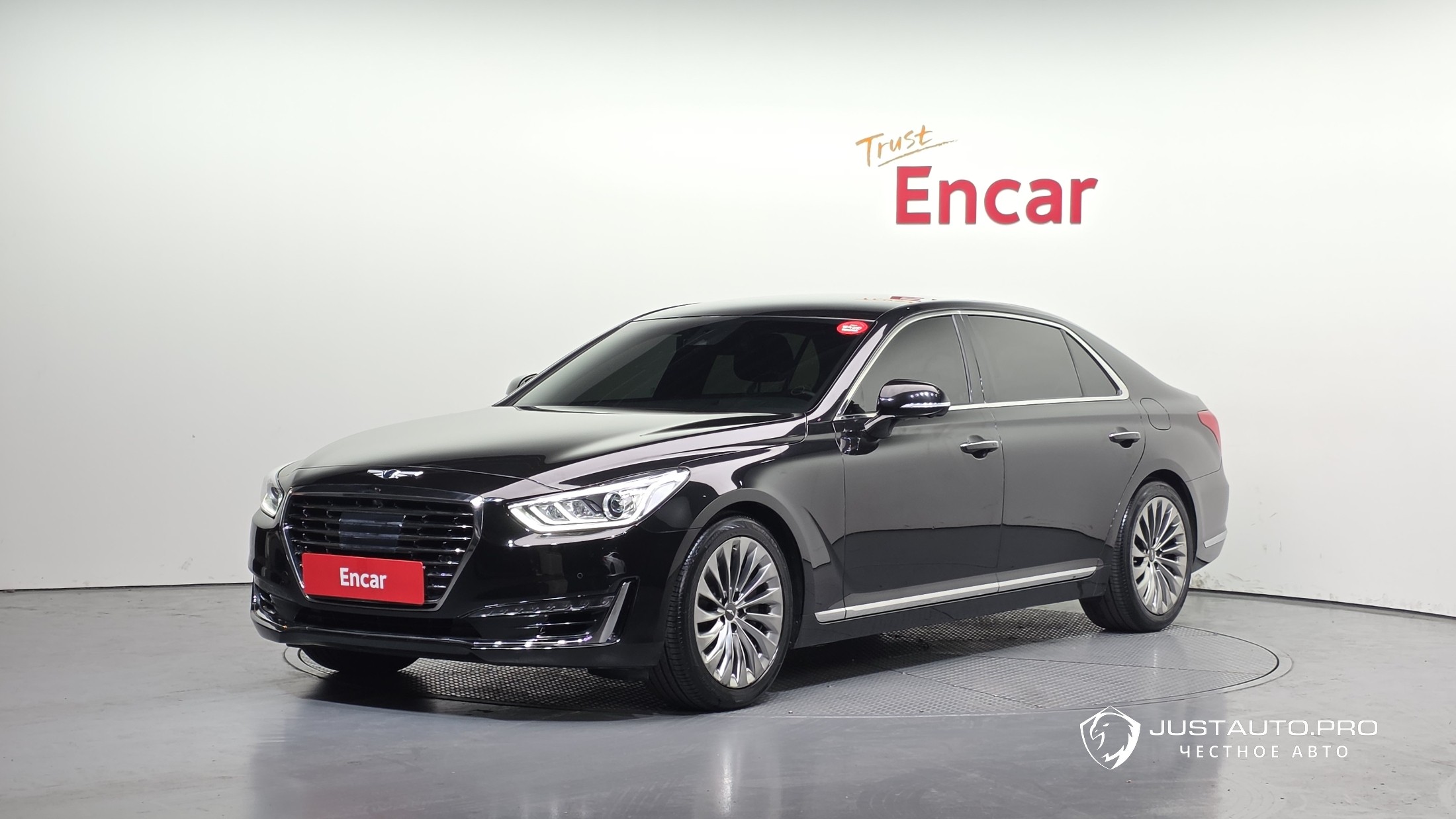 Автомобиль Genesis EQ900