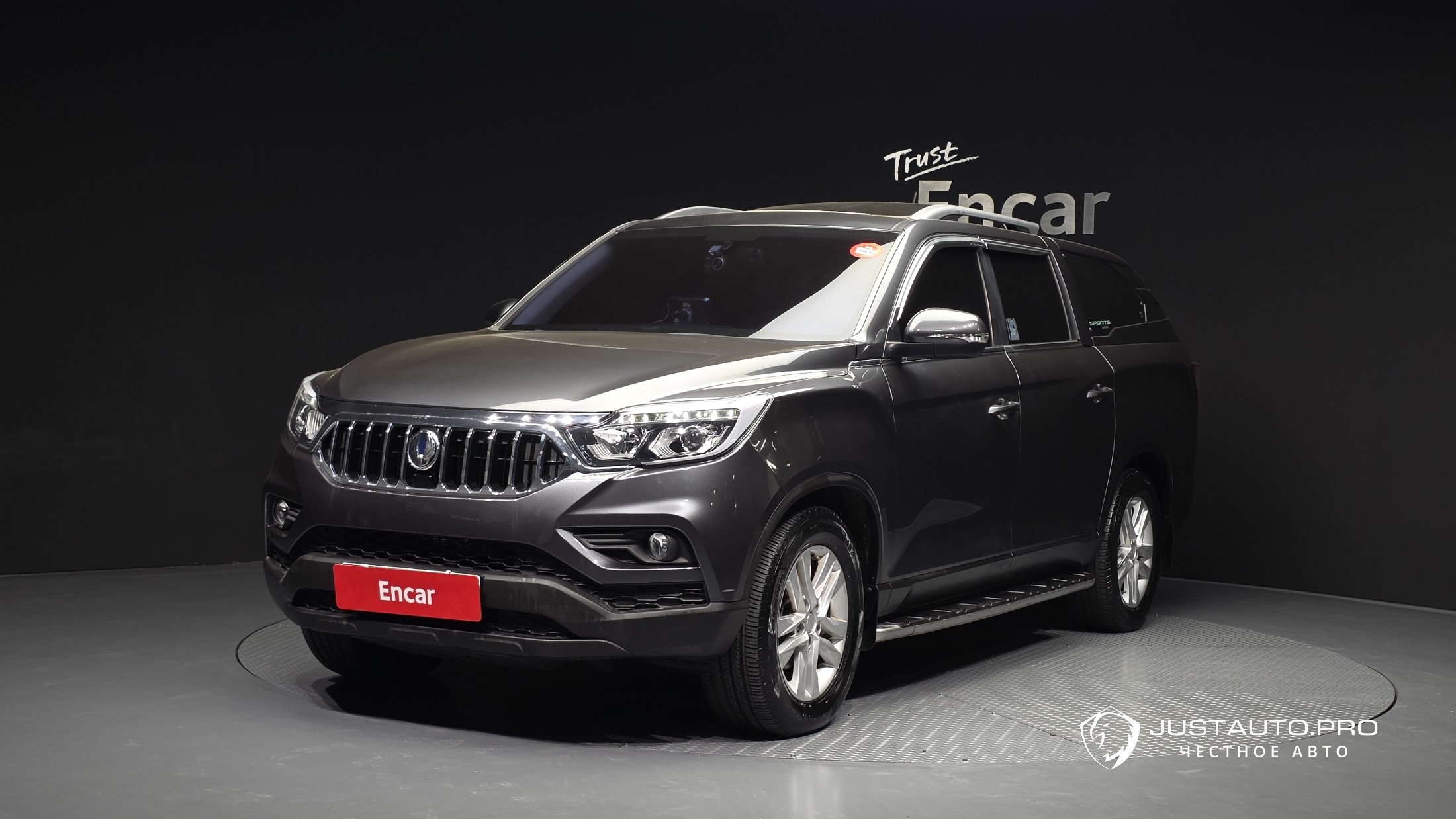 Автомобиль KG_Mobility_Ssangyong Rexton