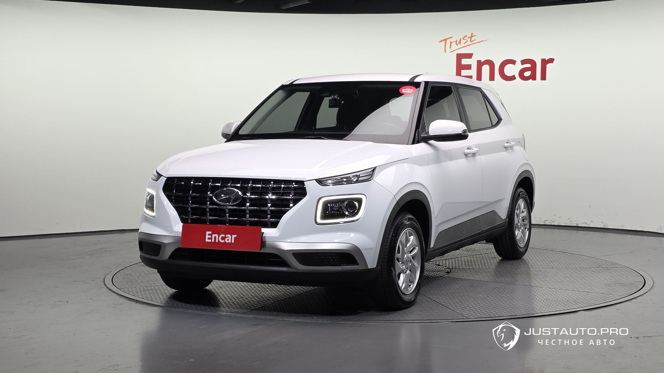 Автомобиль Hyundai Venue