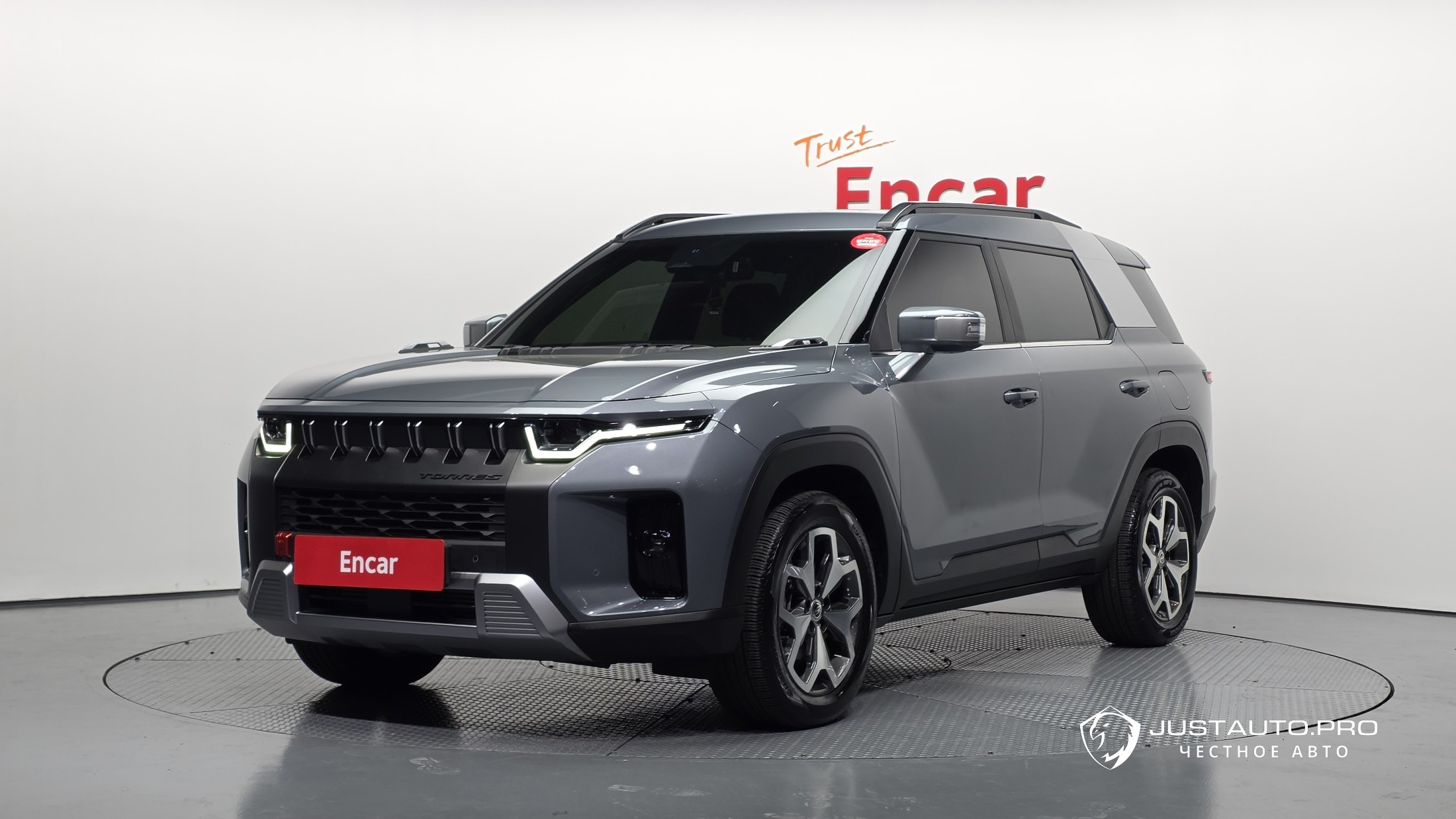 Автомобиль KG_Mobility_Ssangyong Torres
