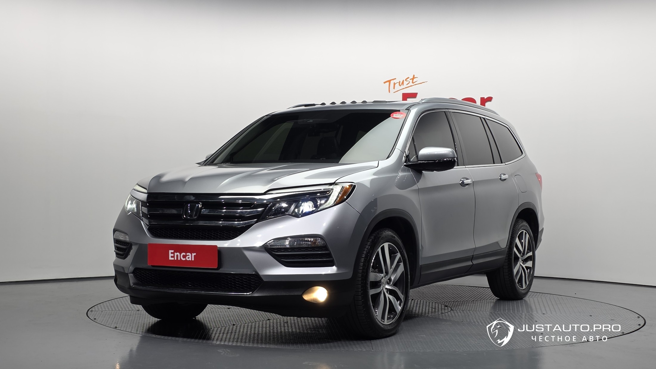 Автомобиль Honda Pilot