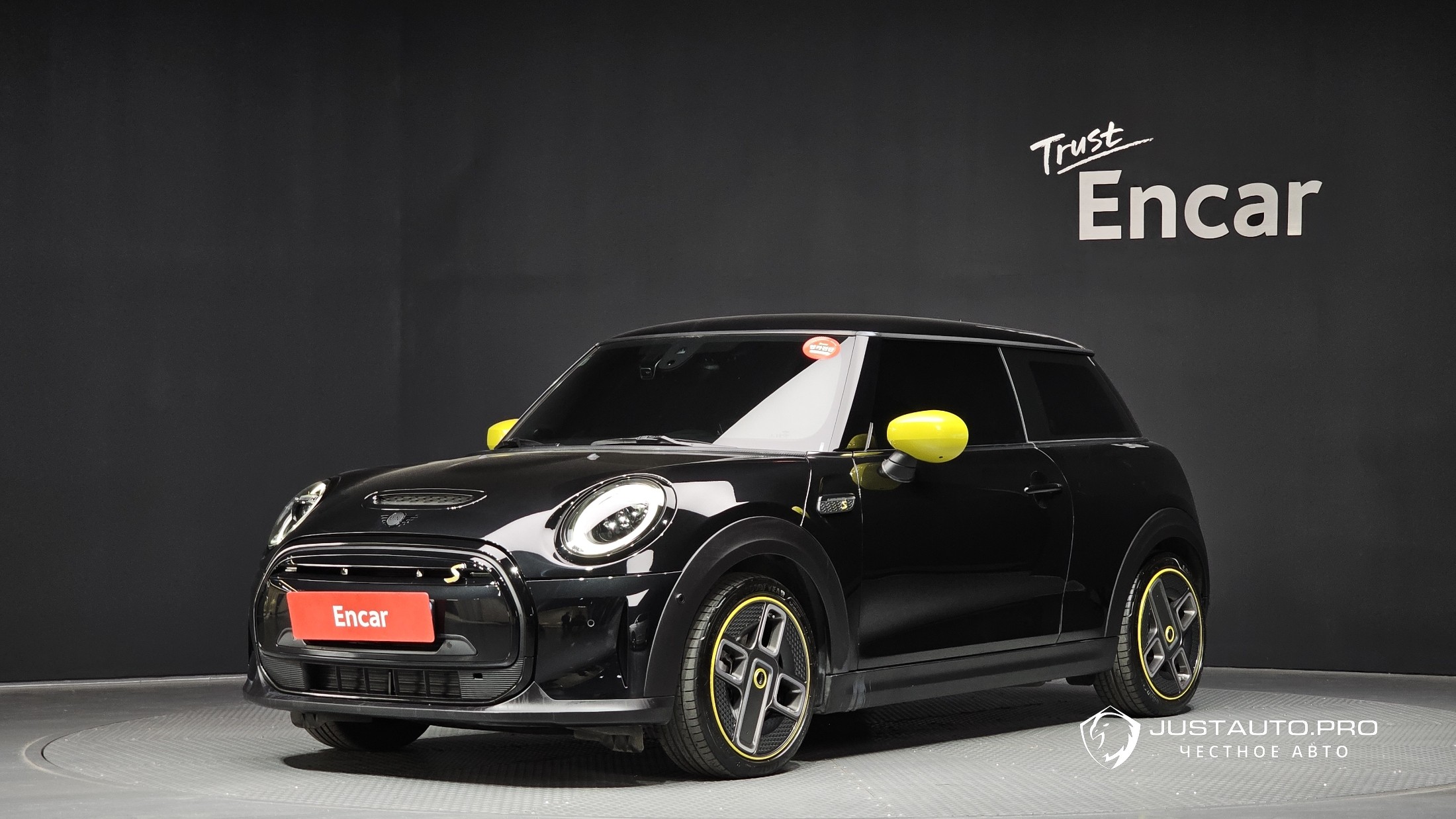 Автомобиль Mini Cooper