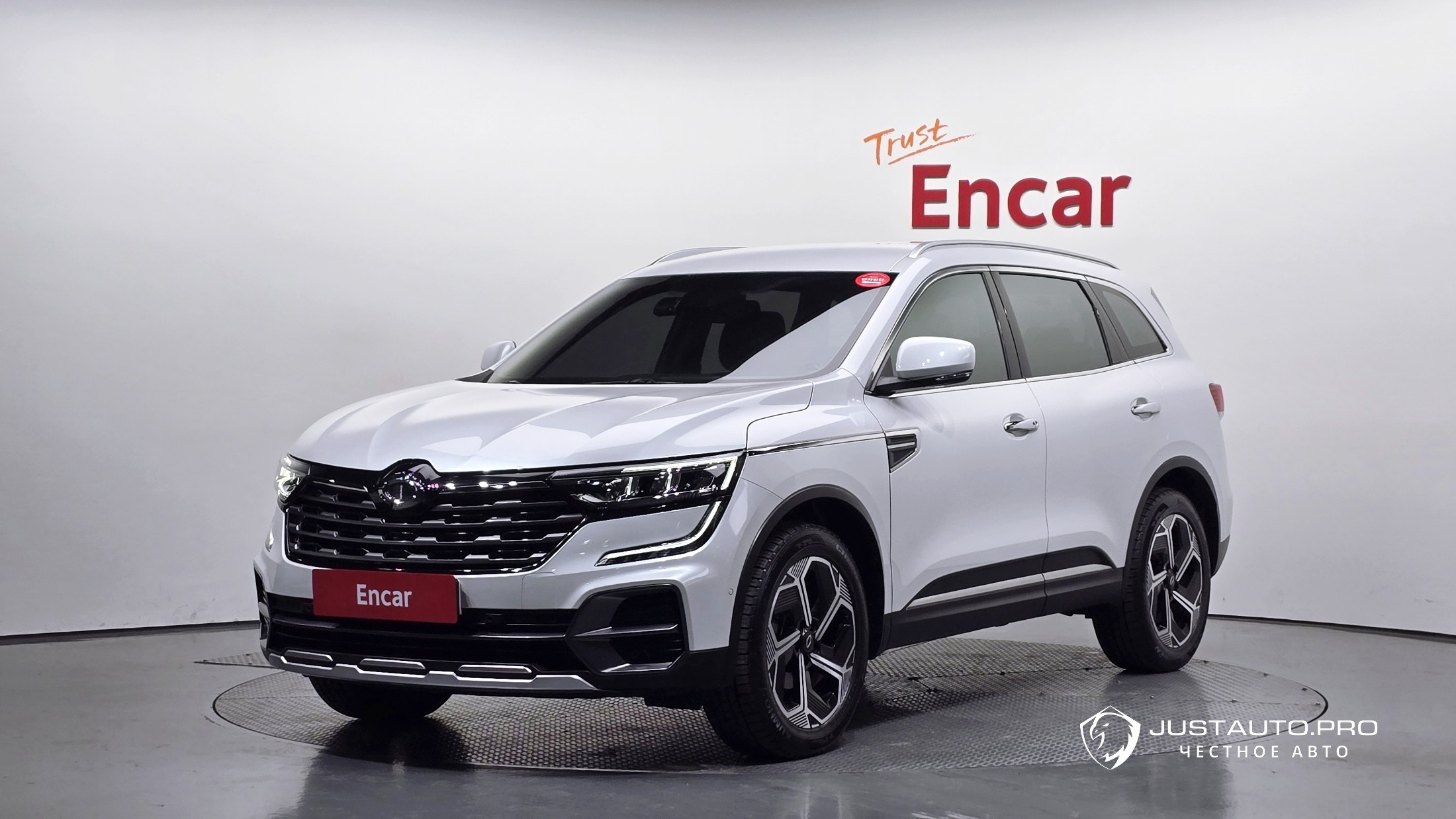 Автомобиль Renault-KoreaSamsung QM6