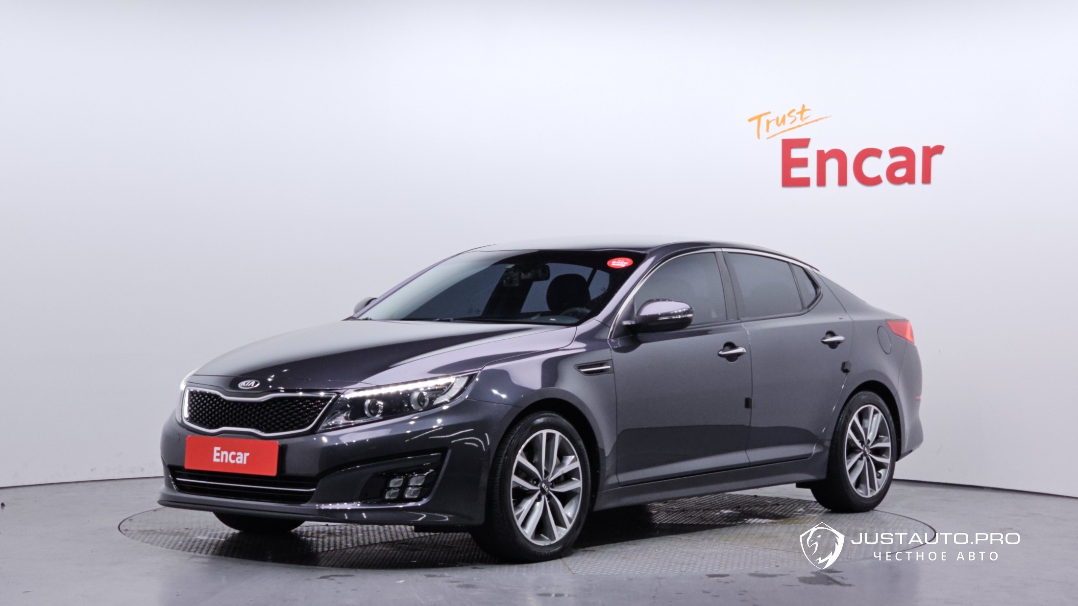 Автомобиль Kia K5