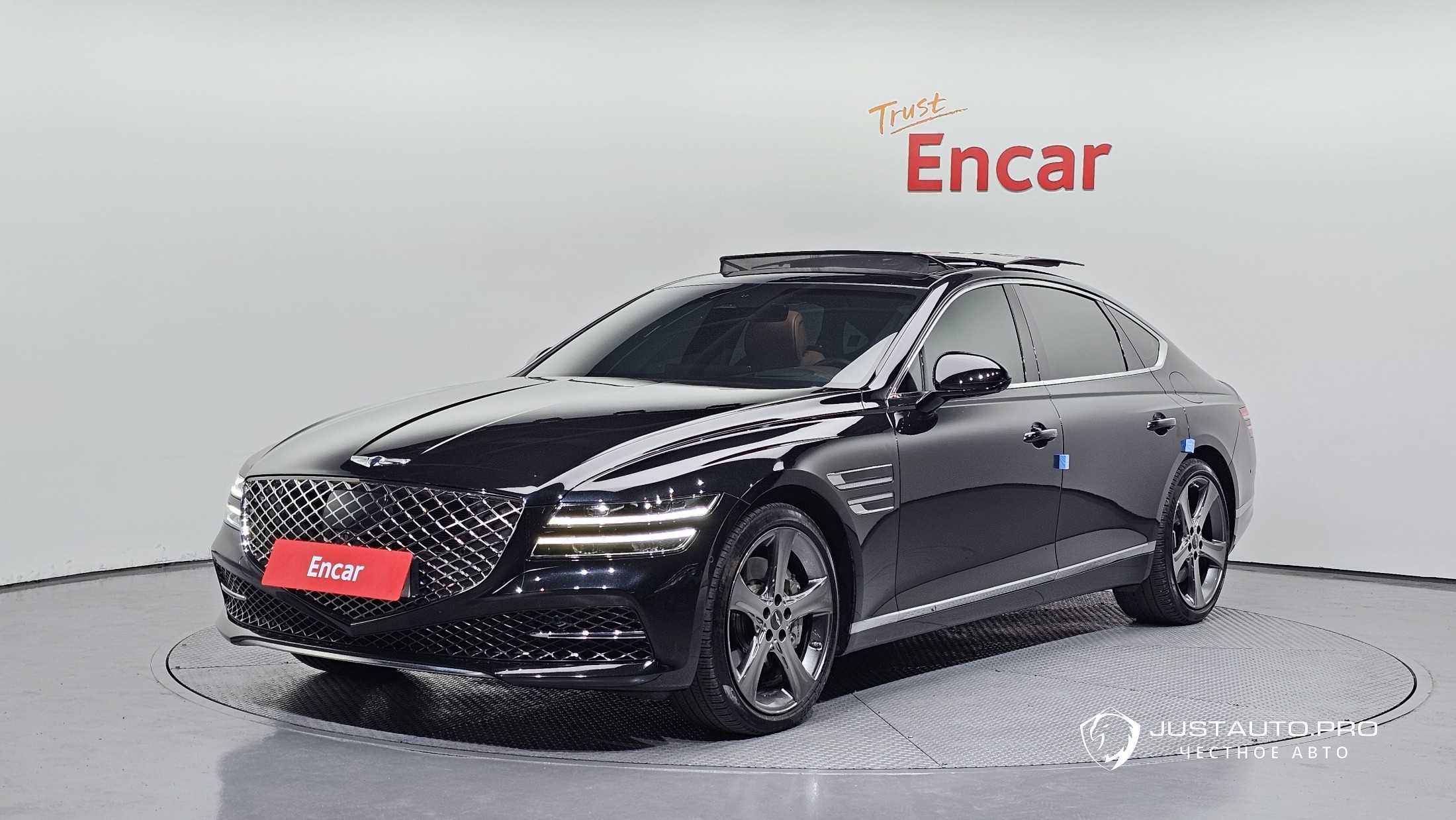Автомобиль Genesis G80