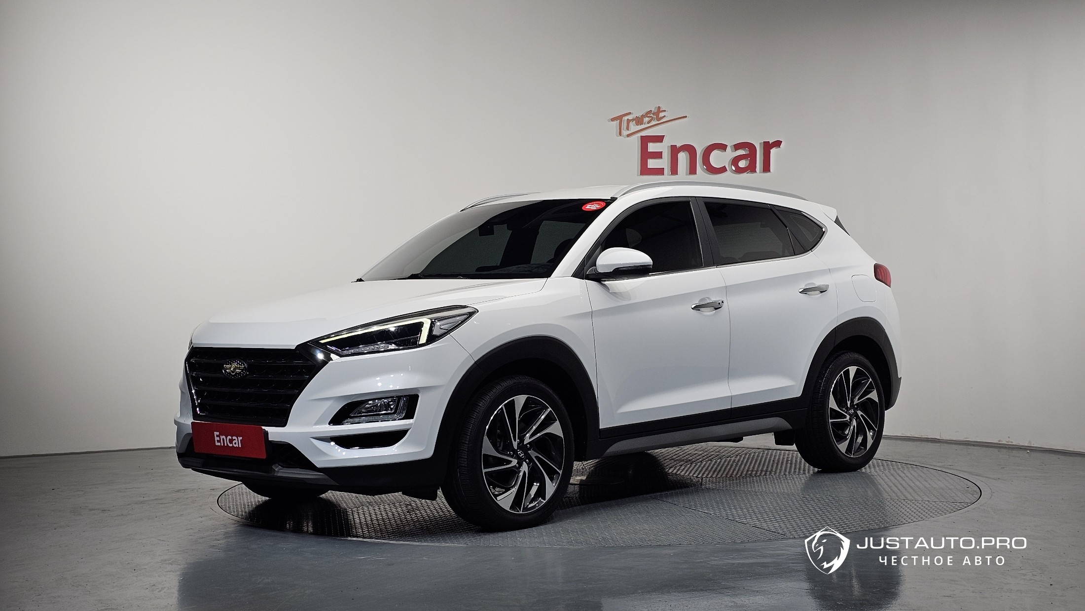 Автомобиль Hyundai Tucson