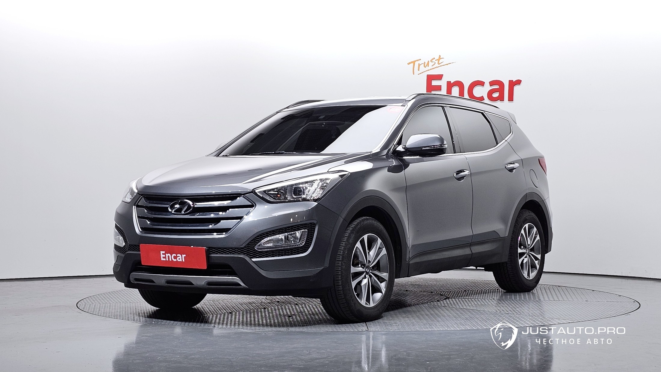 Автомобиль Hyundai Santafe