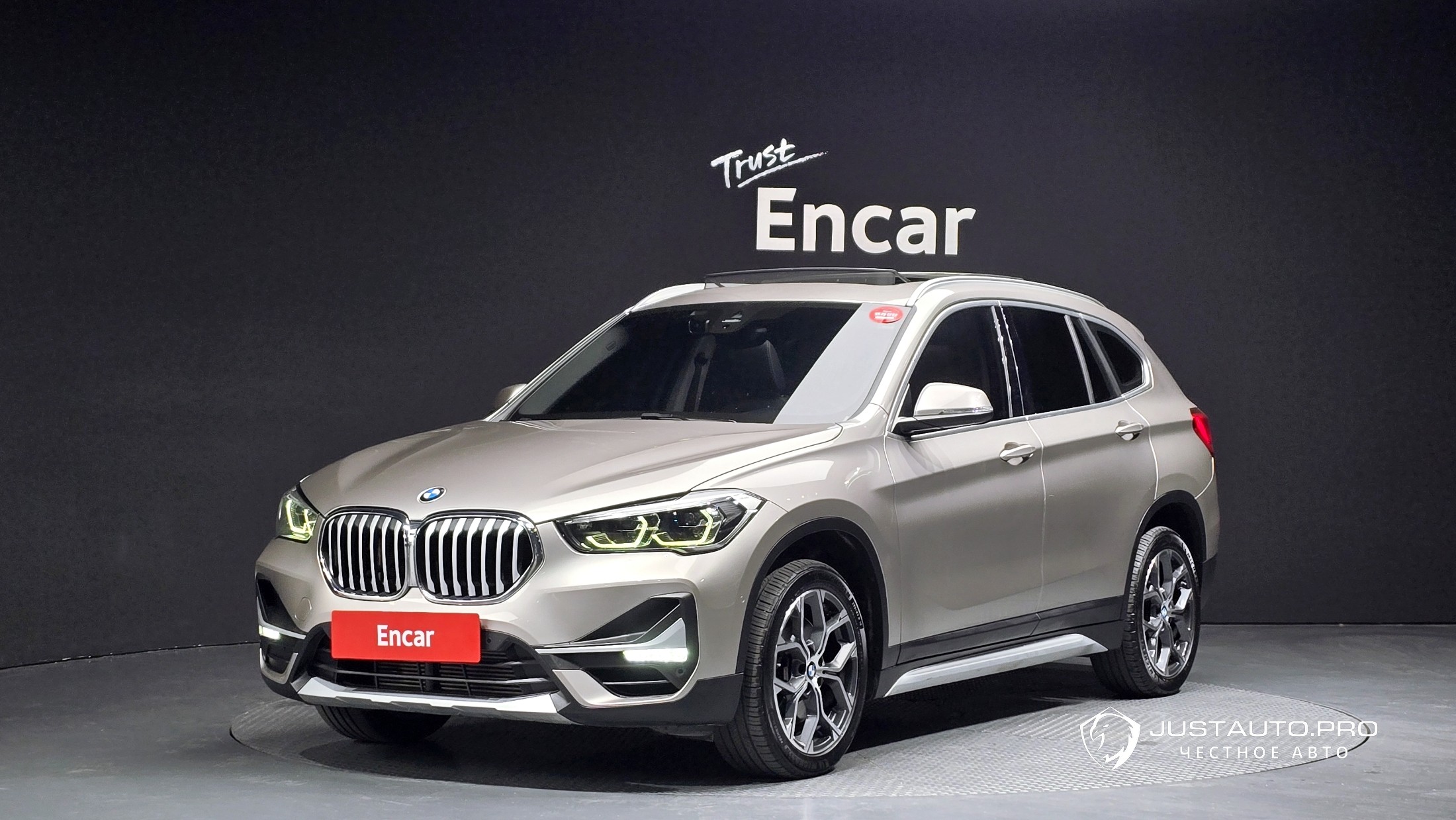 Автомобиль BMW X1