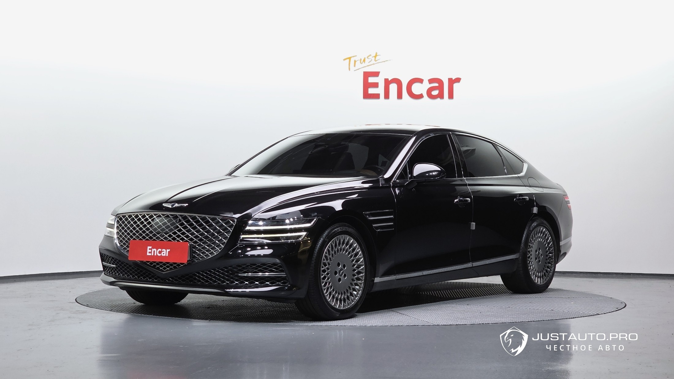 Автомобиль Genesis G80