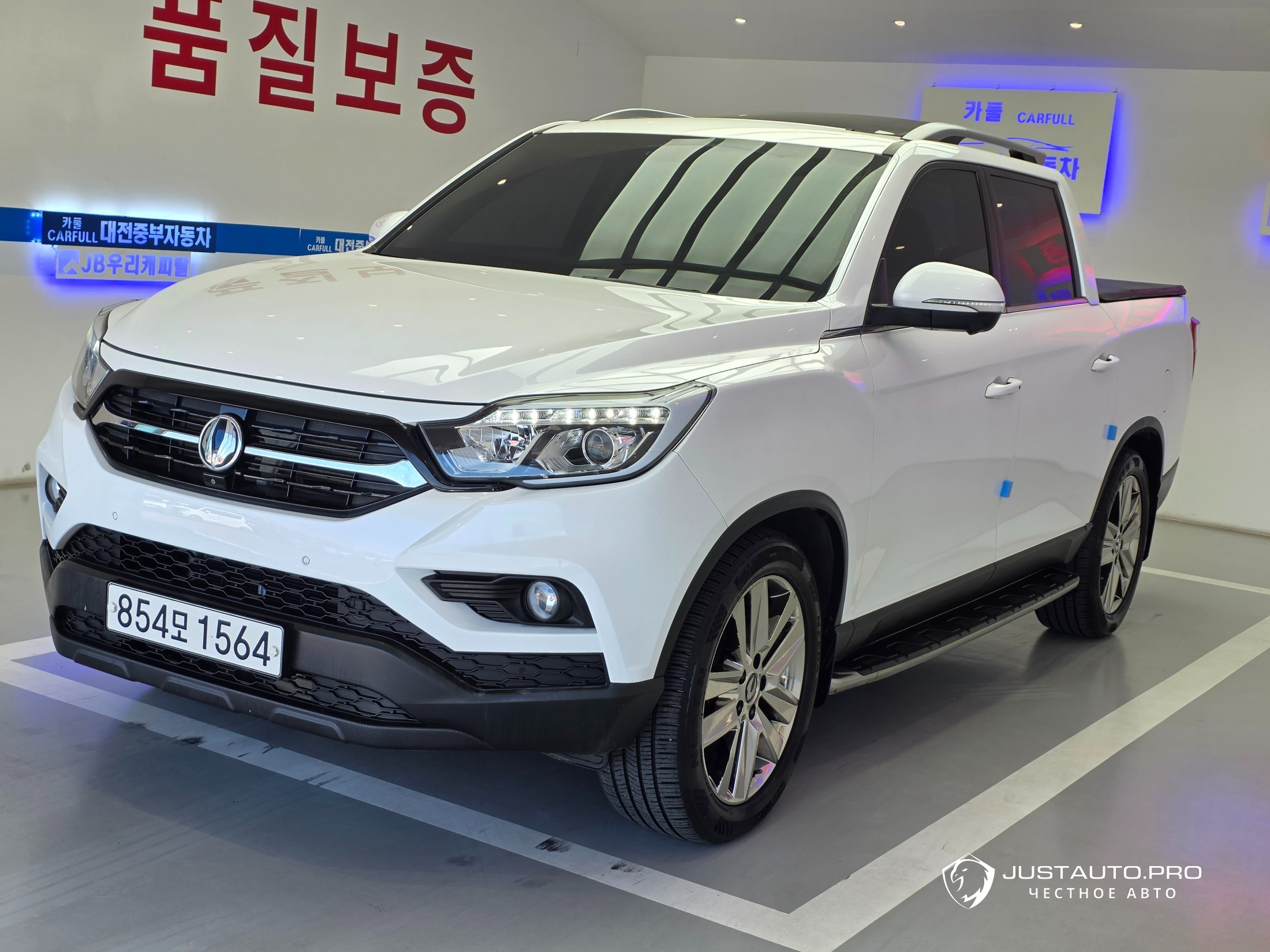 Автомобиль KG_Mobility_Ssangyong Rexton