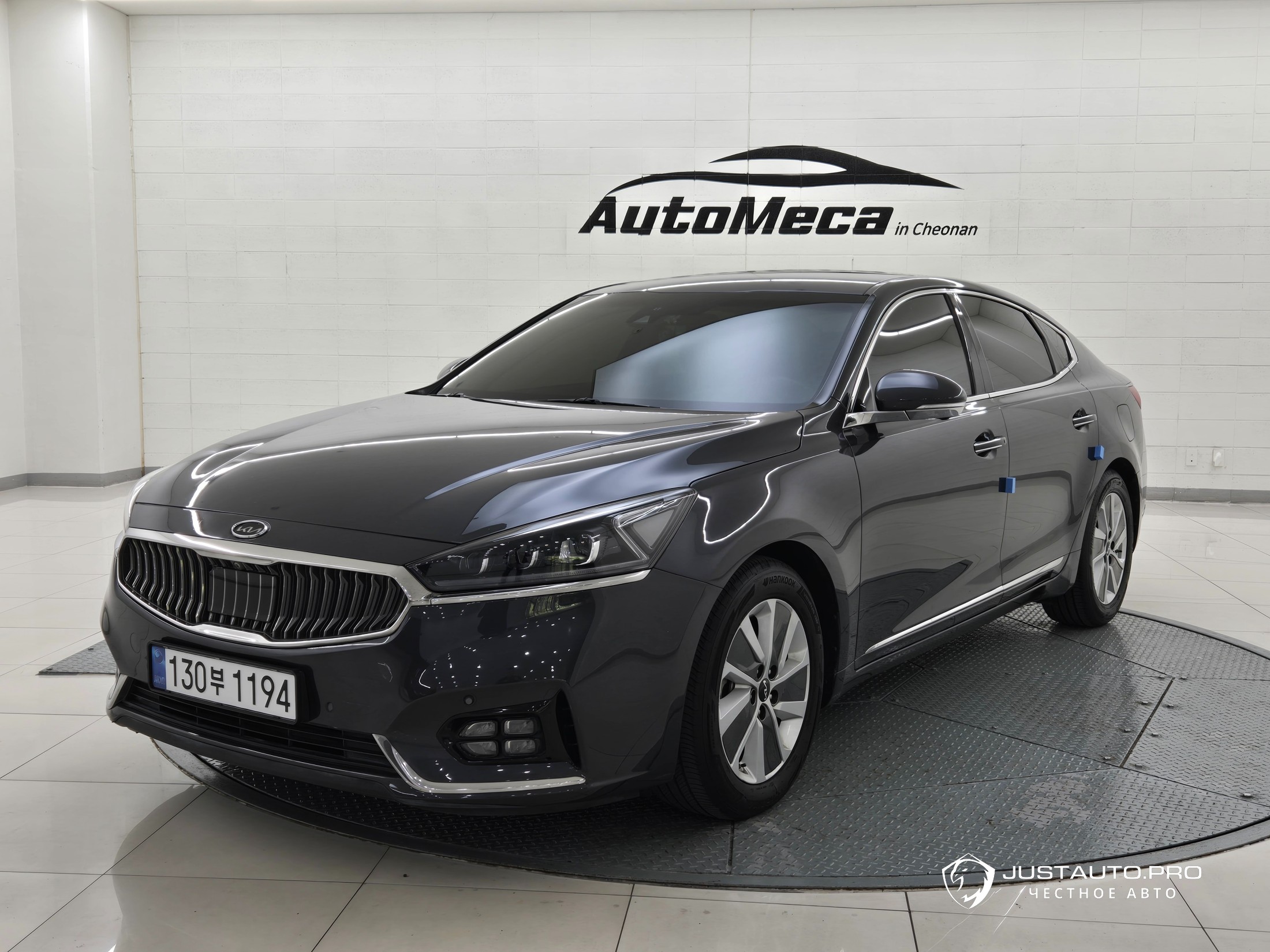 Автомобиль Kia K7