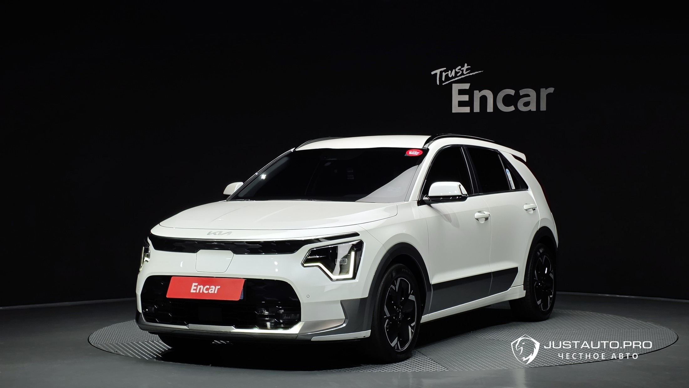 Автомобиль Kia Niro
