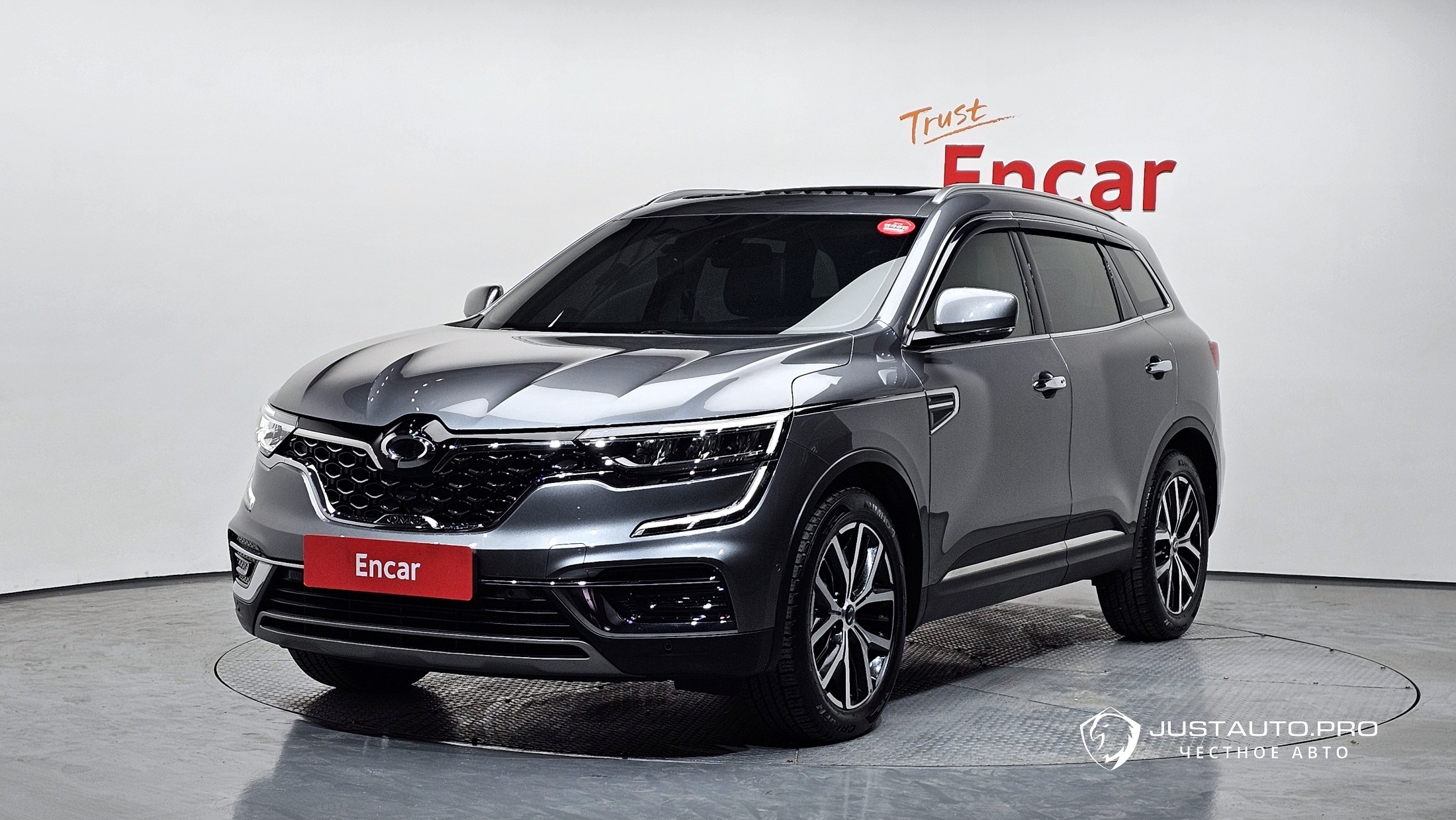 Автомобиль Renault-KoreaSamsung QM6