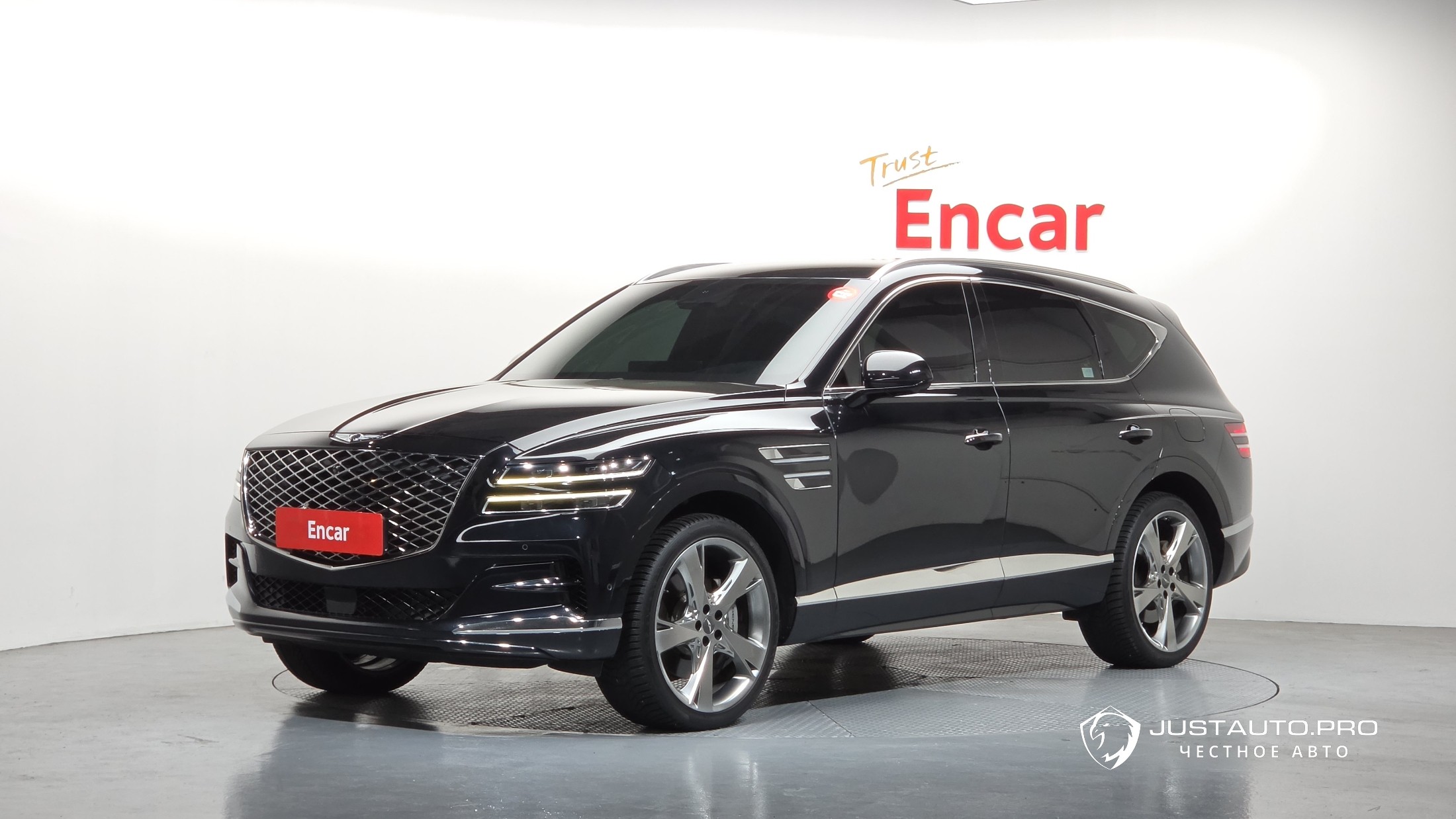 Автомобиль Genesis GV80