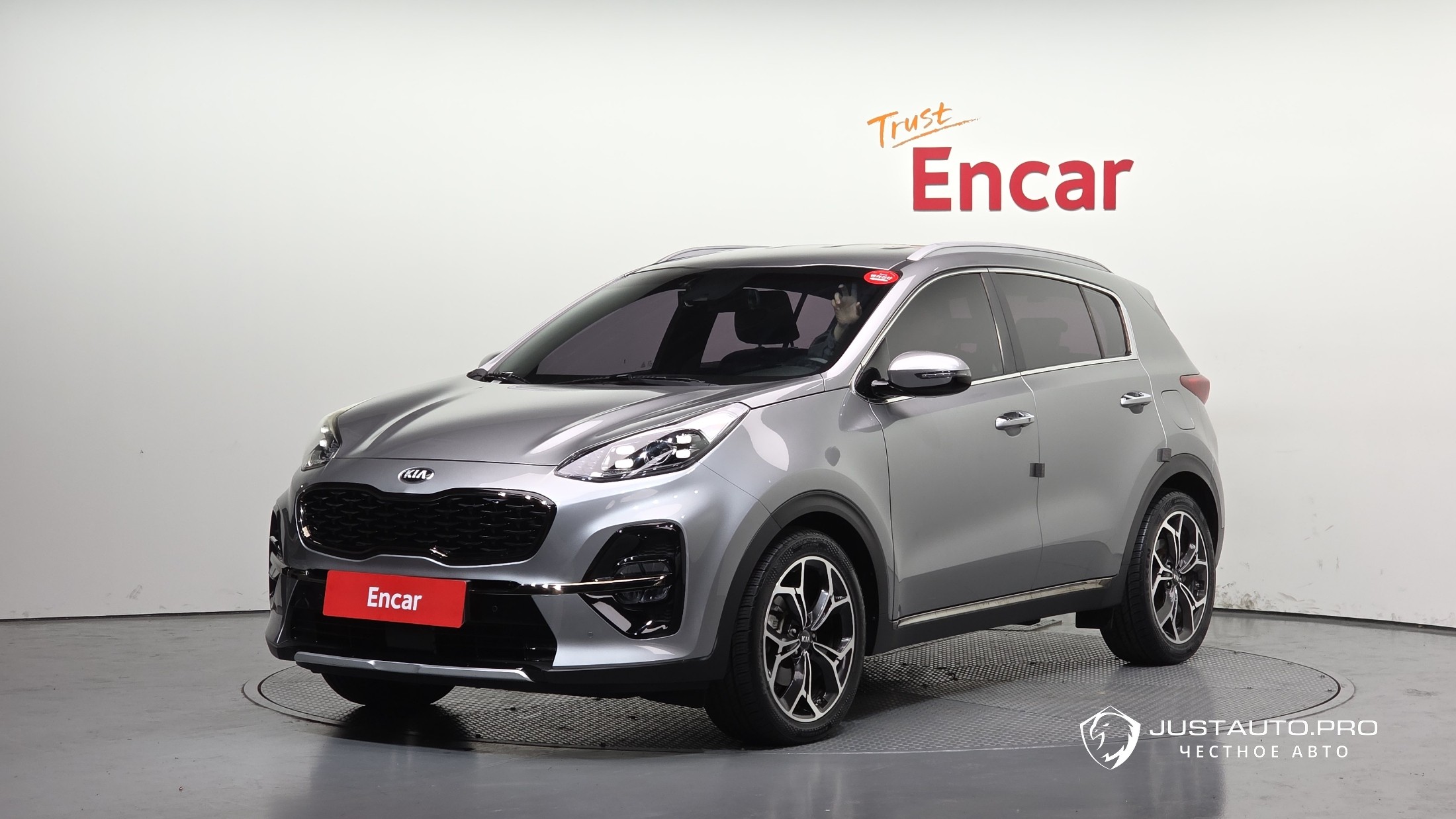 Автомобиль Kia Sportage