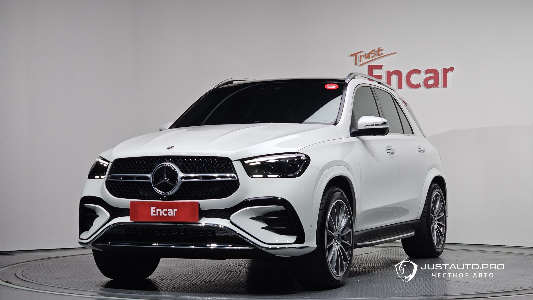 Автомобиль Mercedes-Benz GLE-Class