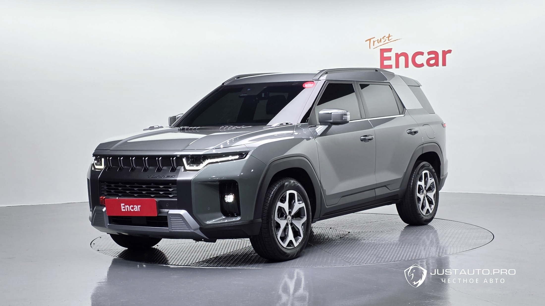 Автомобиль KG_Mobility_Ssangyong Torres