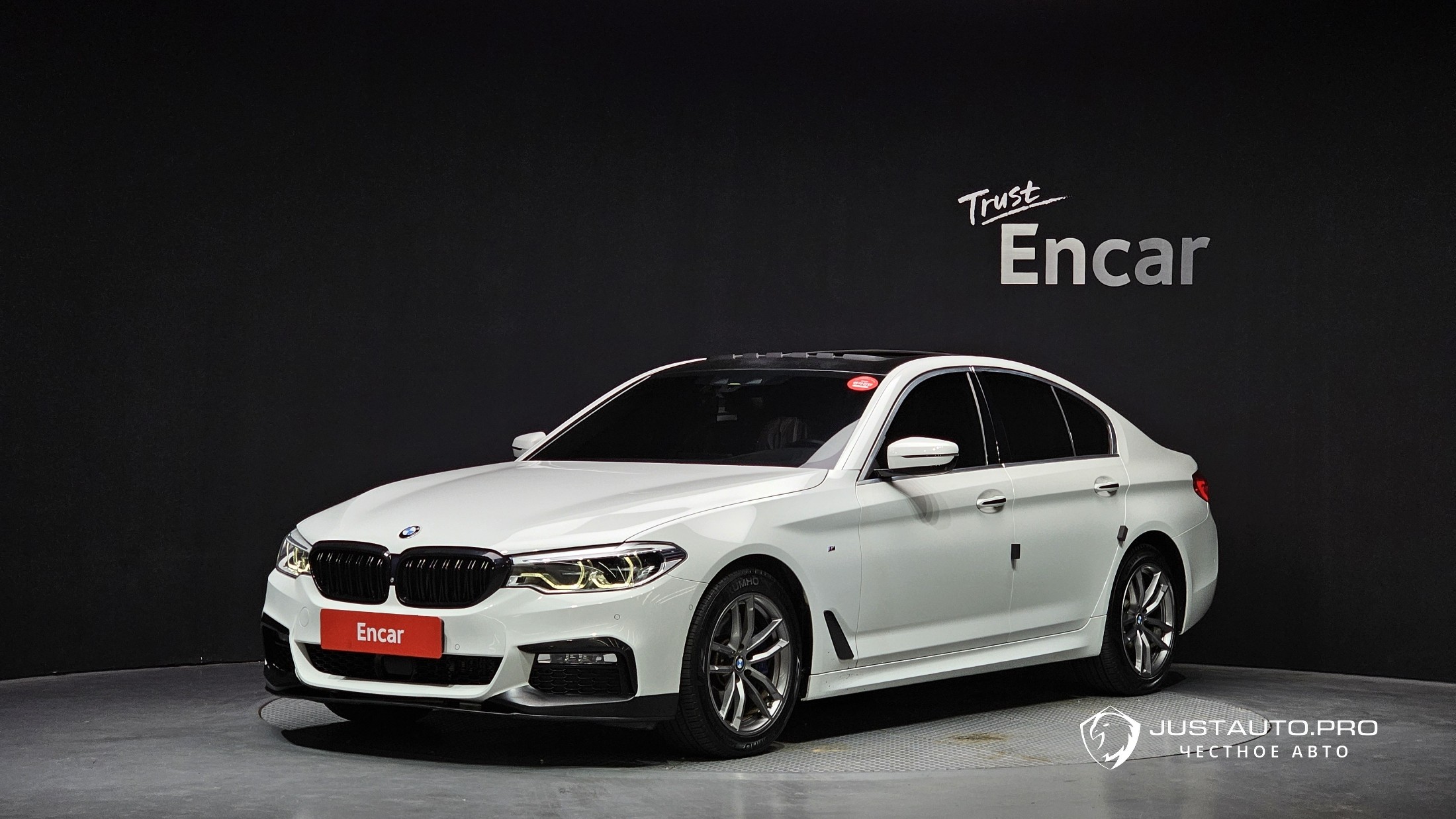 Автомобиль BMW 5-Series