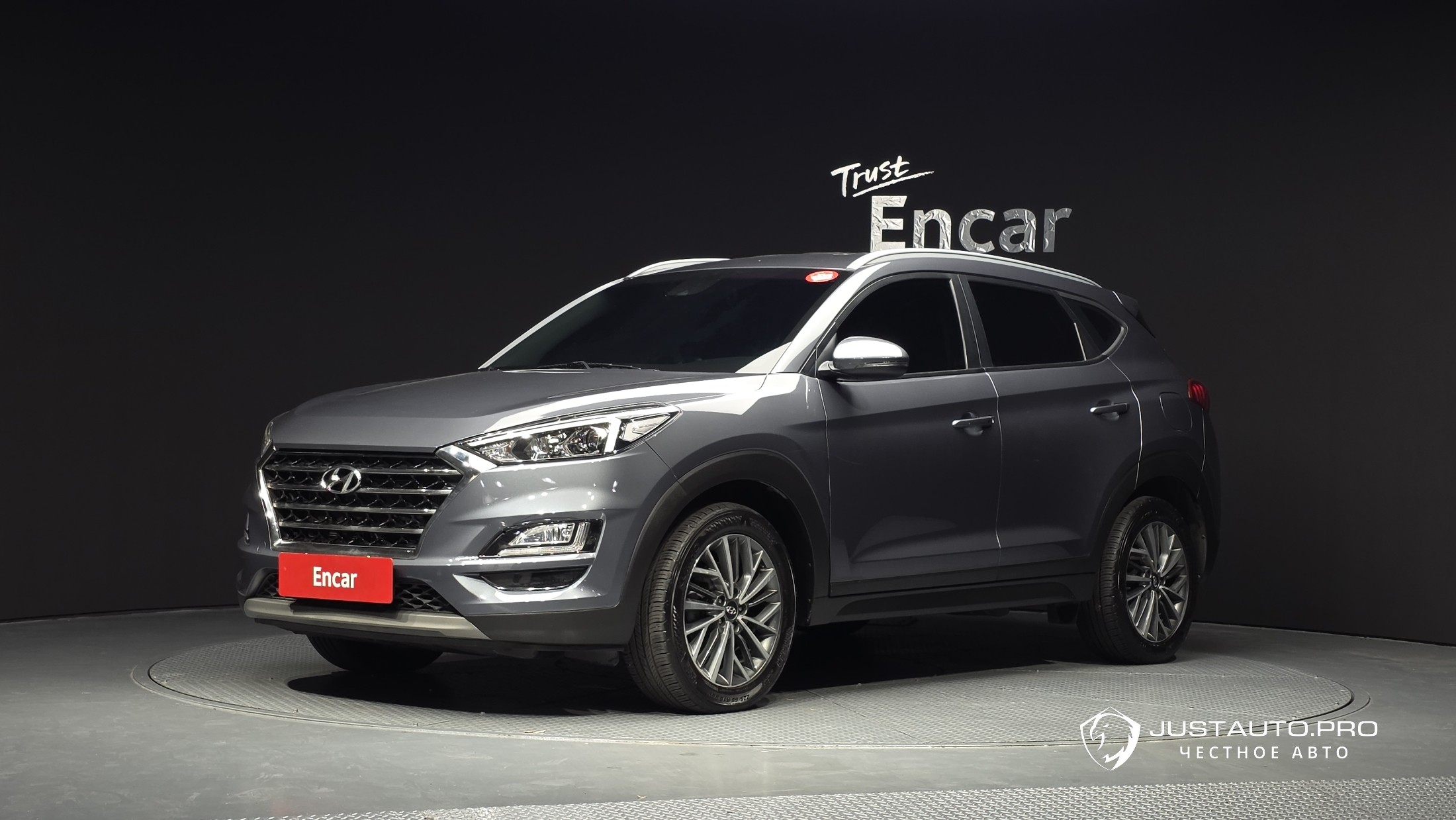 Автомобиль Hyundai Tucson