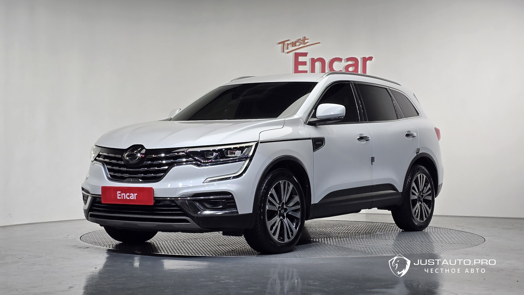 Автомобиль Renault-KoreaSamsung QM6