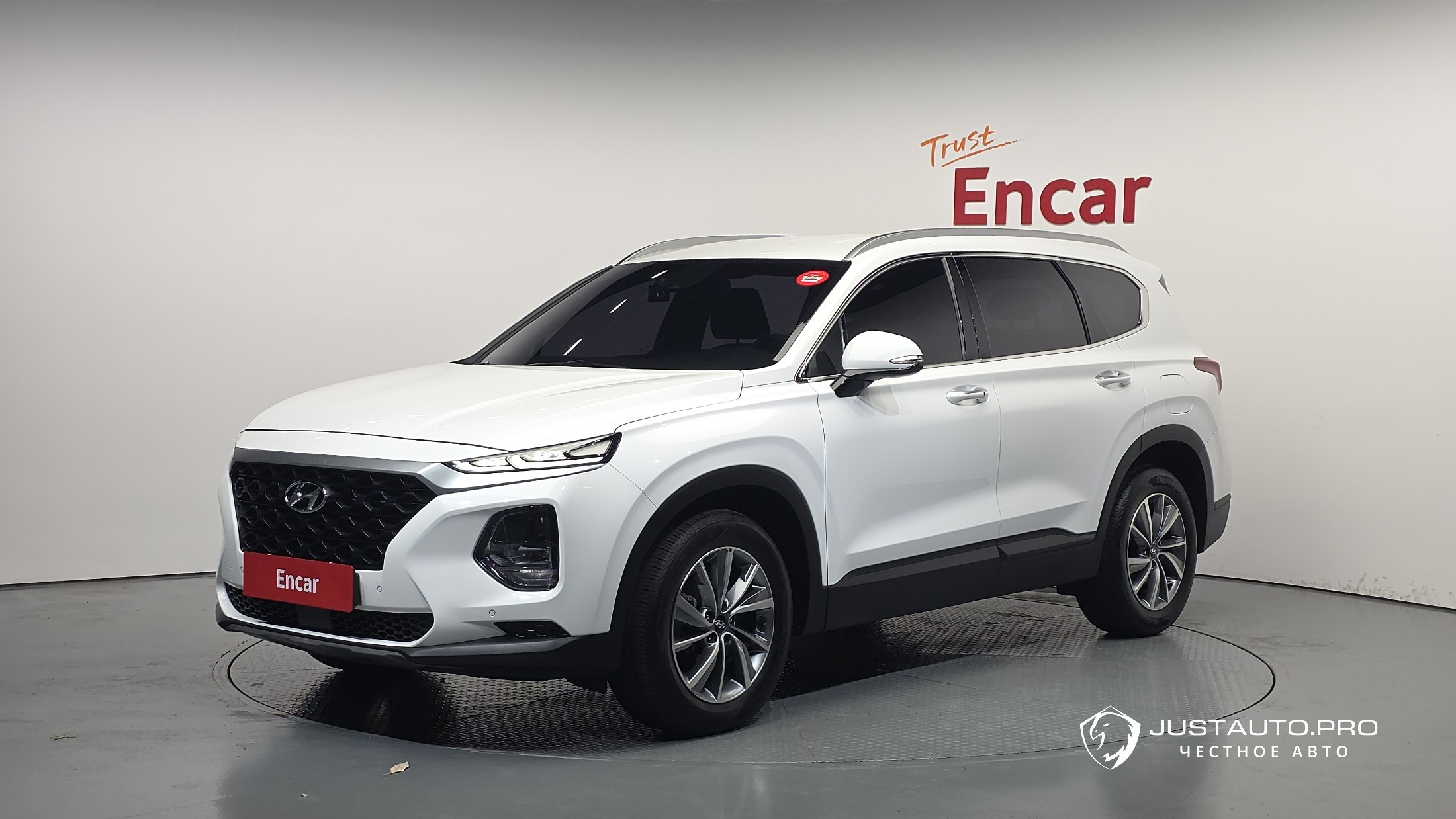 Автомобиль Hyundai Santafe