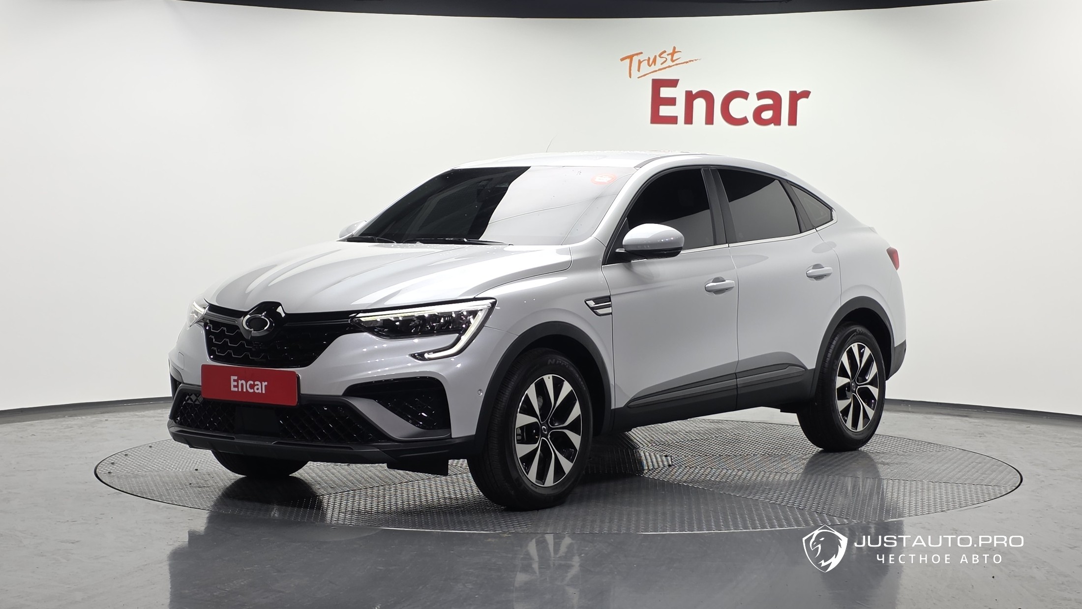 Автомобиль Renault-KoreaSamsung XM3