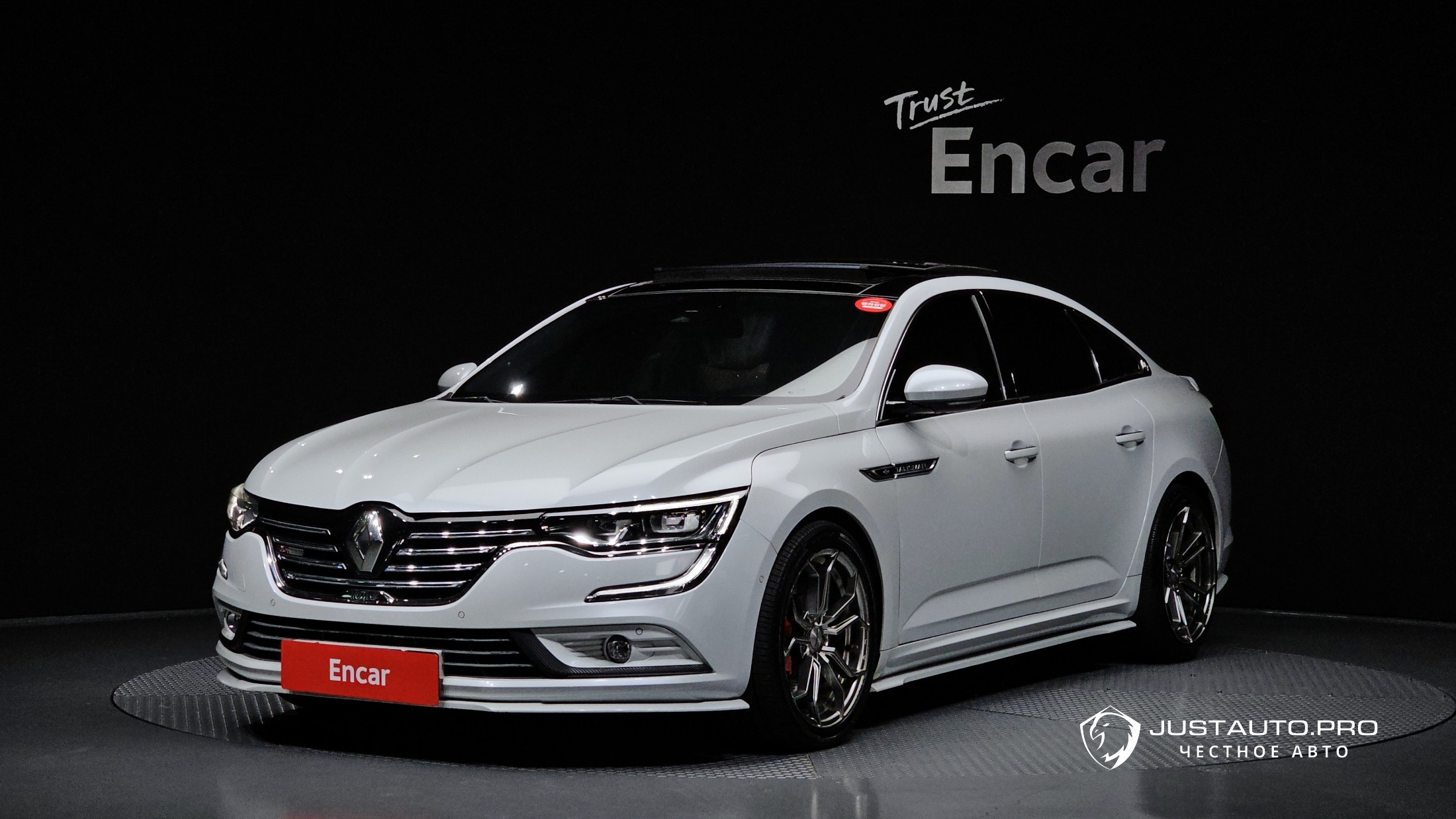 Автомобиль Renault-KoreaSamsung SM6