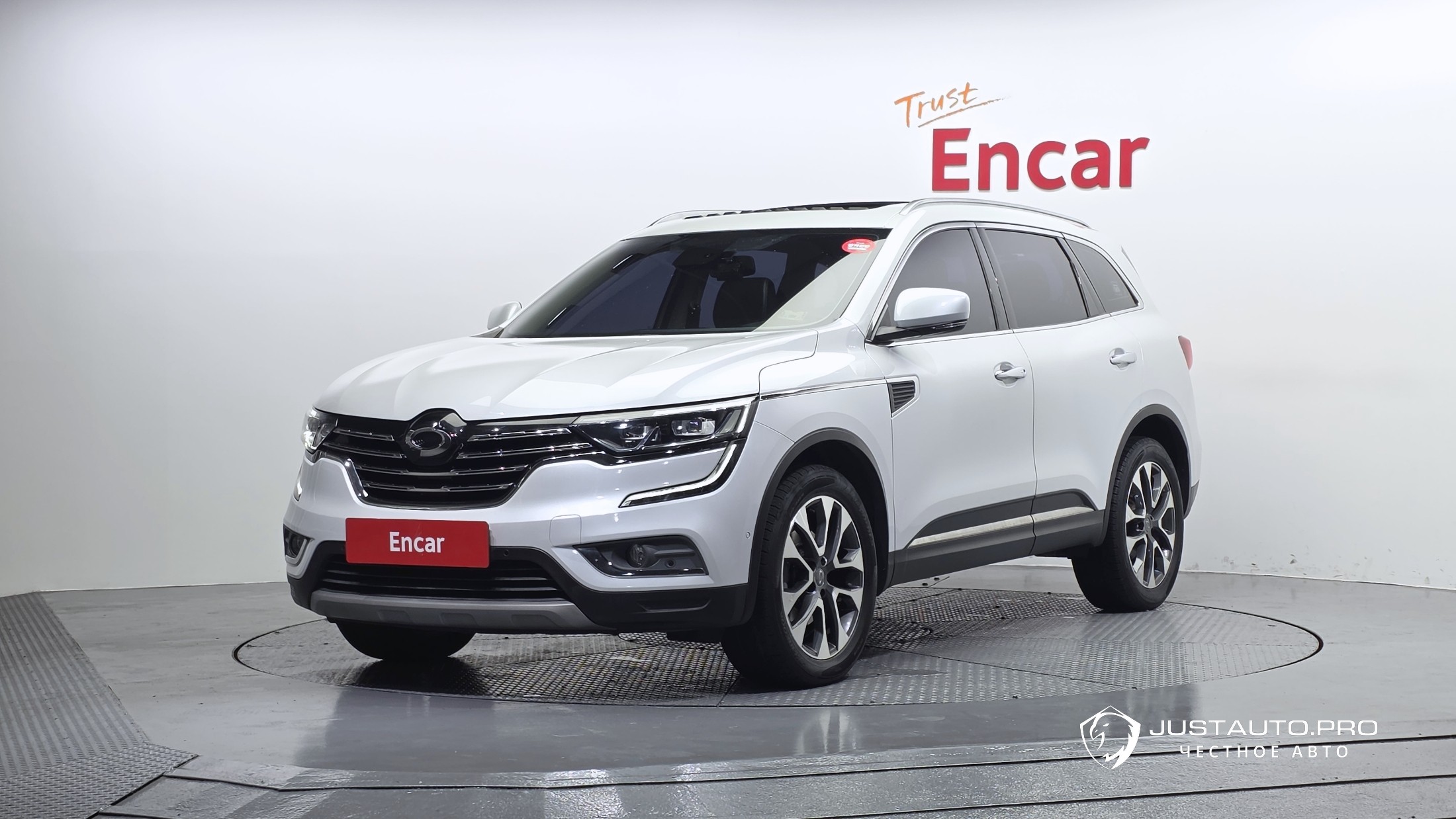 Автомобиль Renault-KoreaSamsung QM6