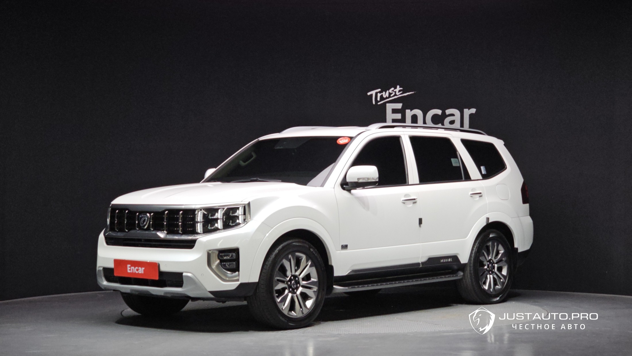 Автомобиль Kia Mohave