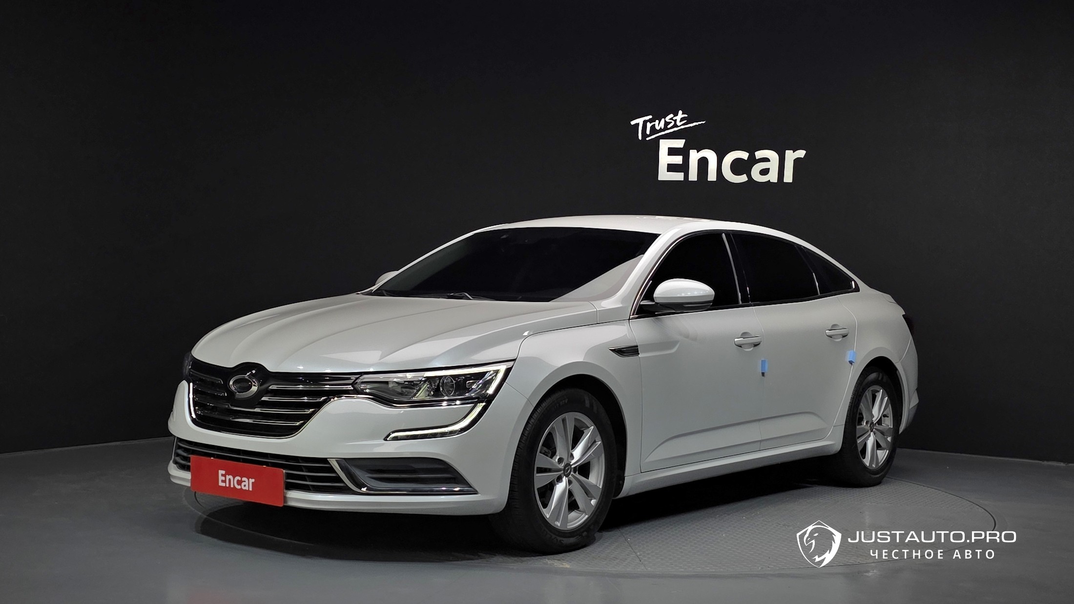 Автомобиль Renault-KoreaSamsung SM6