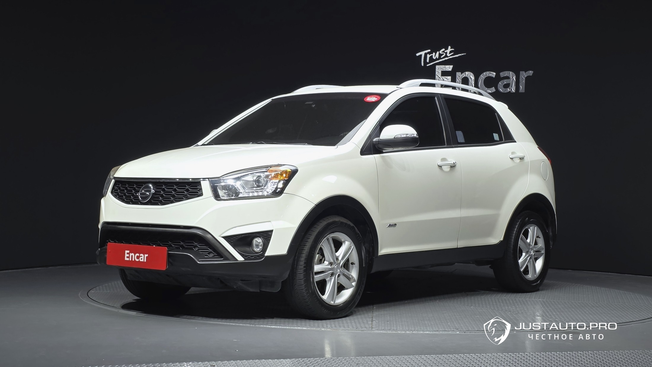 Автомобиль KG_Mobility_Ssangyong KORANDO