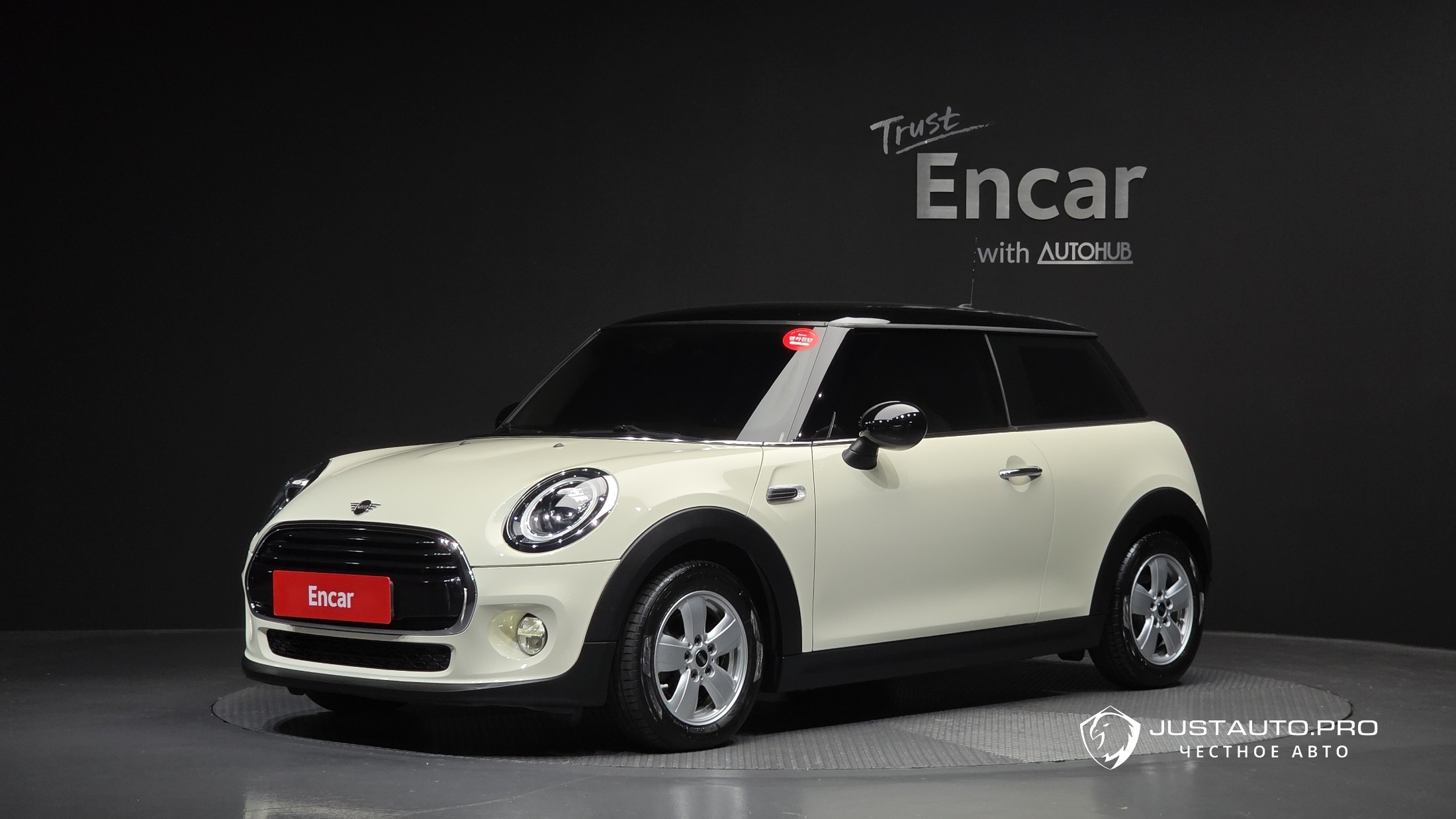 Автомобиль Mini Cooper