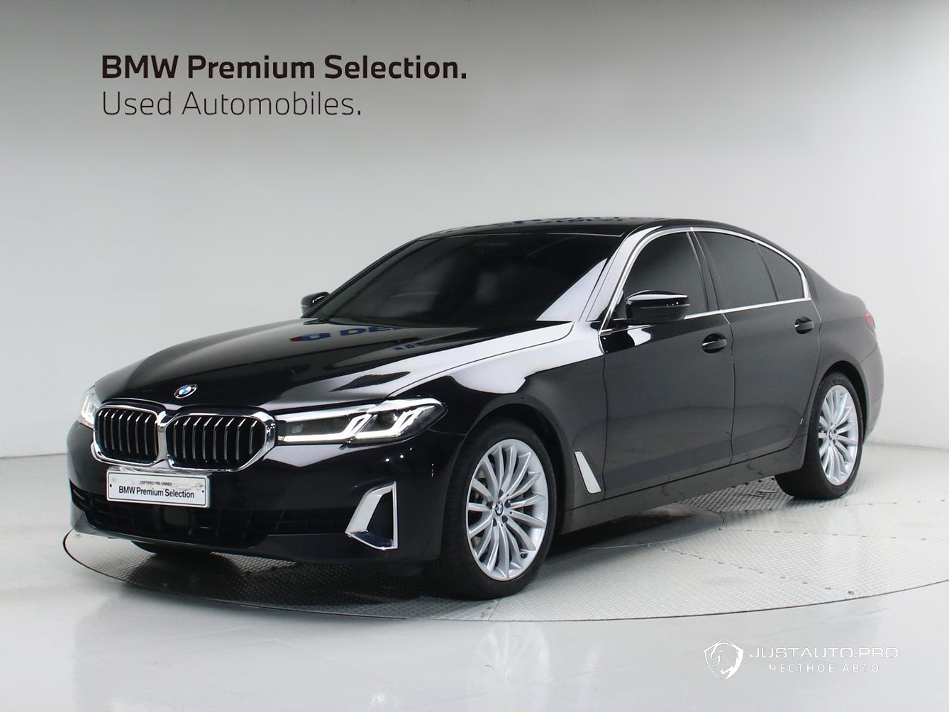 Автомобиль BMW 5-Series