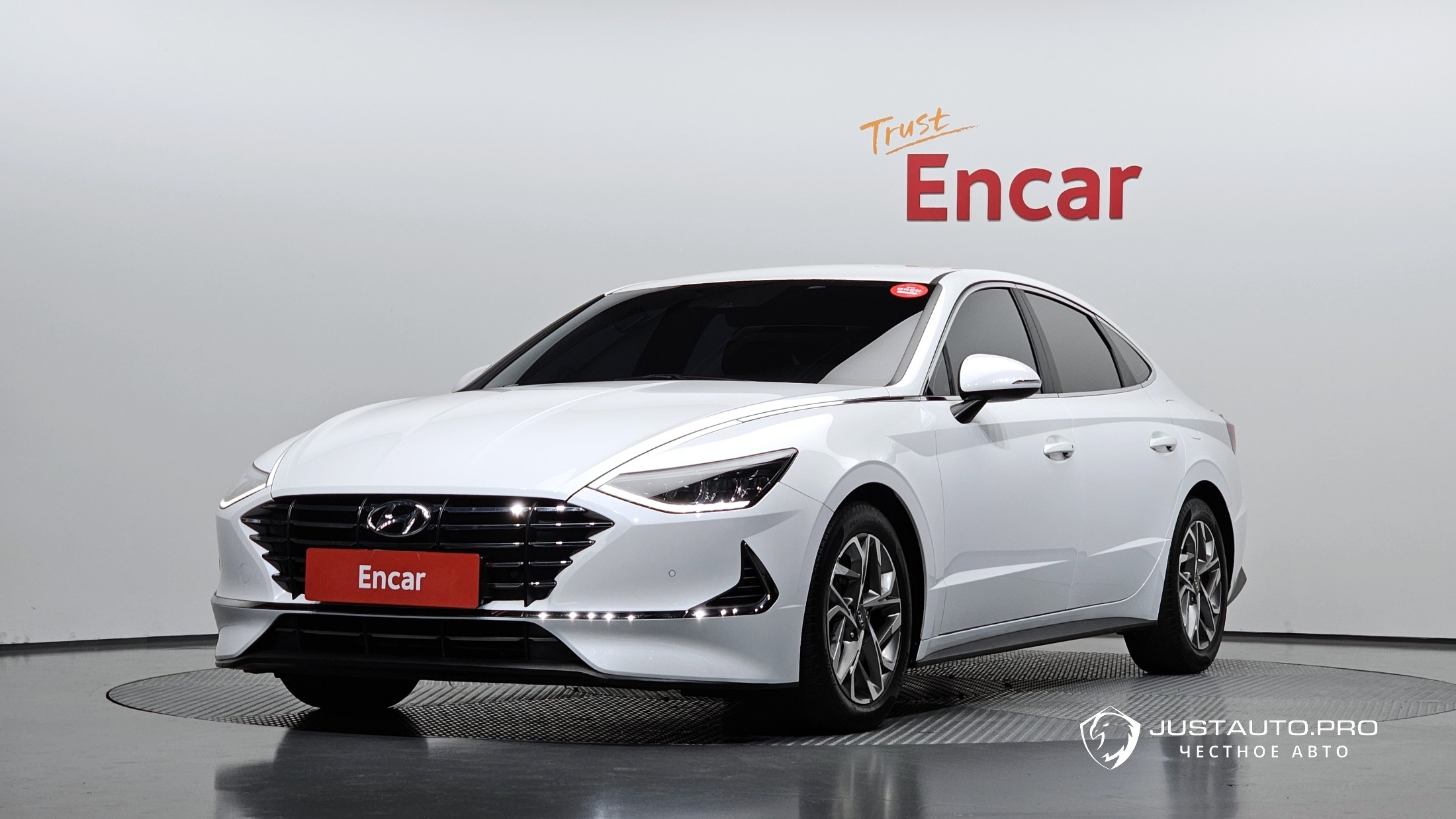 Автомобиль Hyundai Sonata