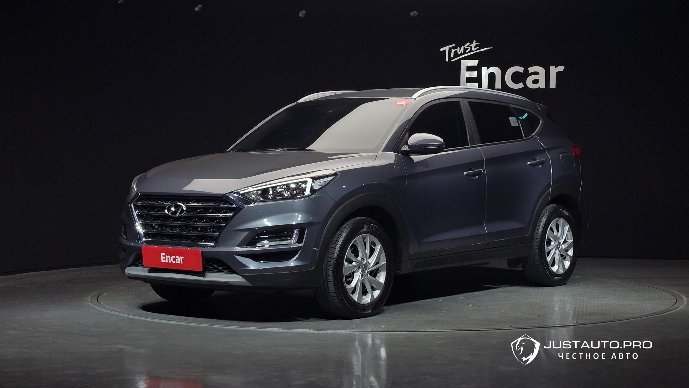 Автомобиль Hyundai Tucson